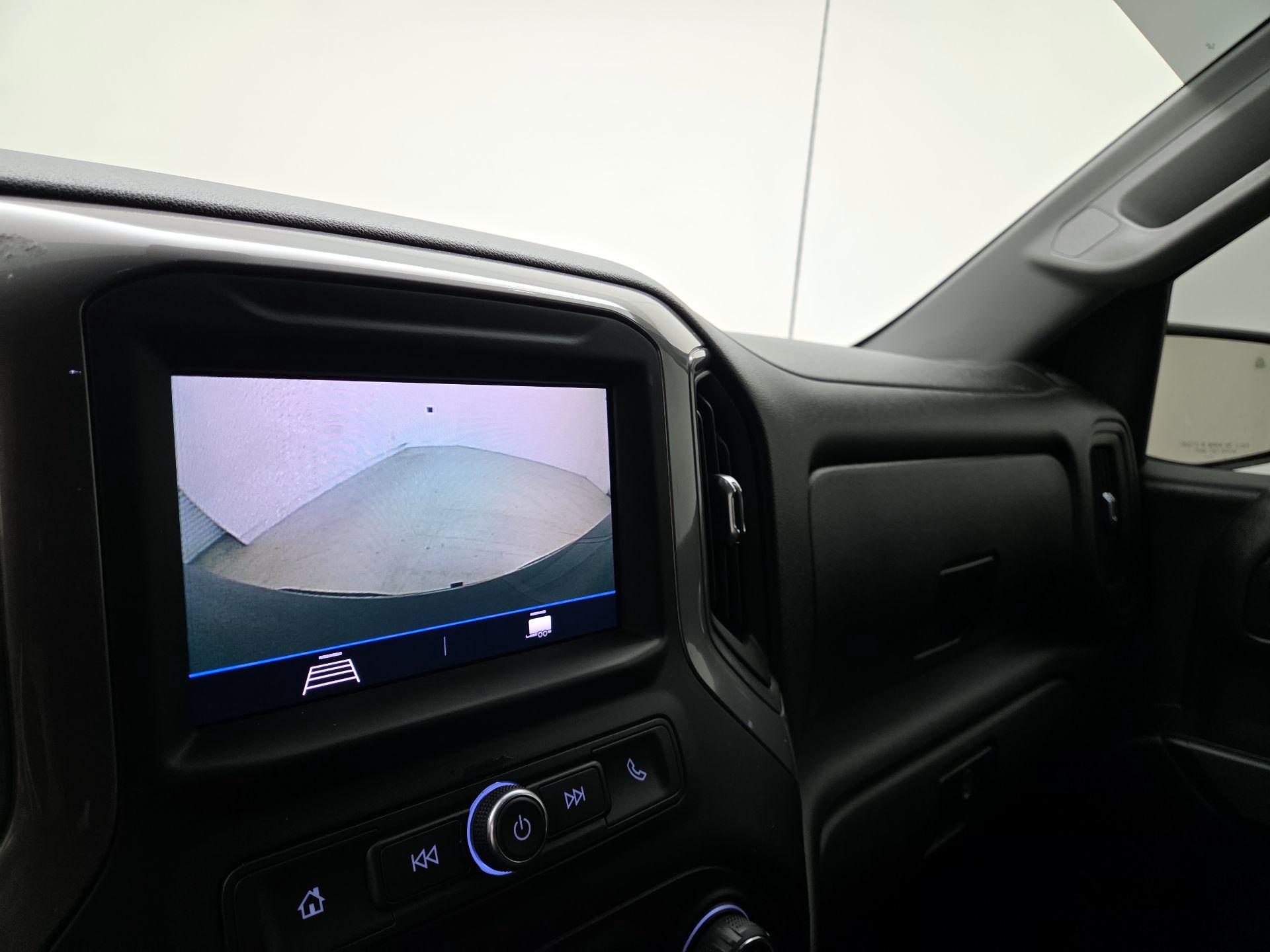 Thumbnail: 2021 Chevrolet Silverado 1500 - 14