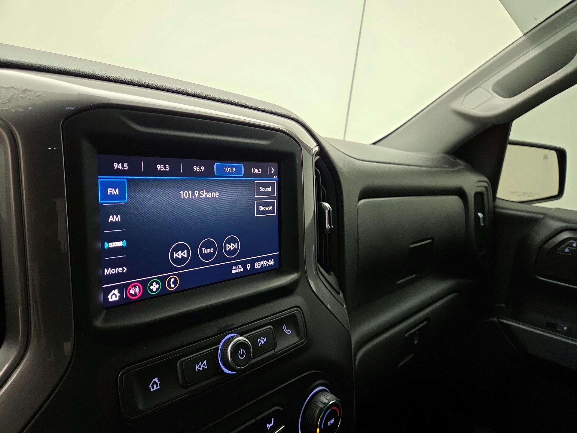 Thumbnail: 2021 Chevrolet Silverado 1500 - 15