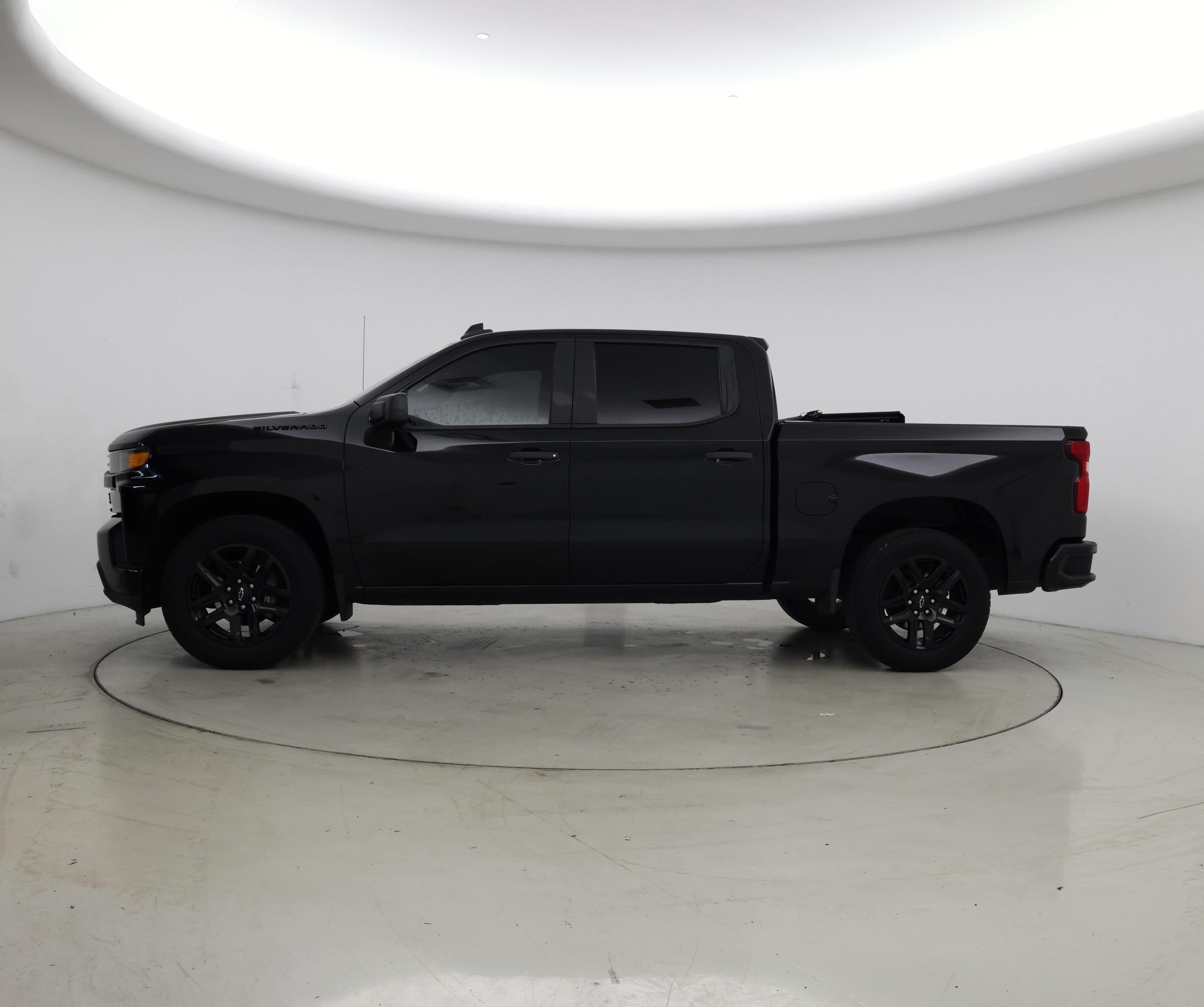 Thumbnail: 2021 Chevrolet Silverado 1500 - 3