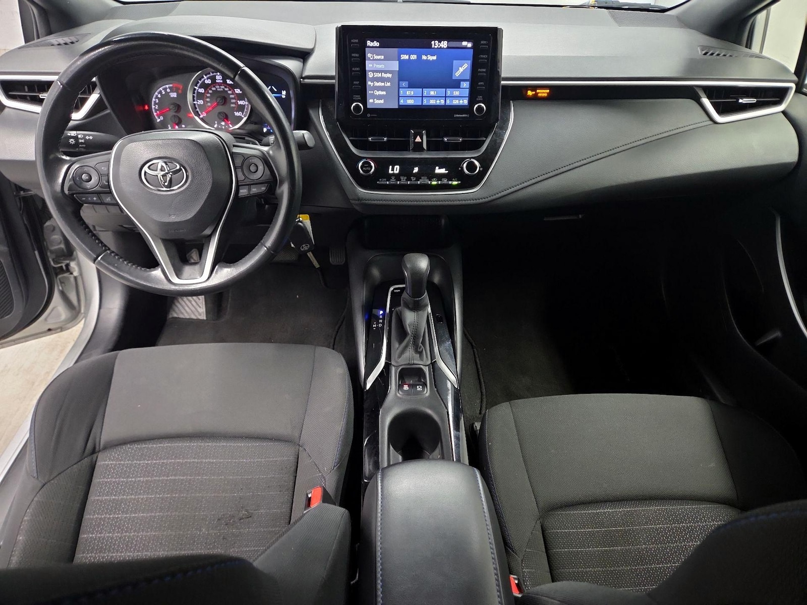 2022 Toyota Corolla SE - Photo 10