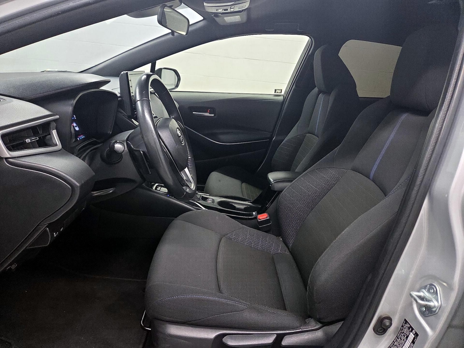 2022 Toyota Corolla SE - Photo 12