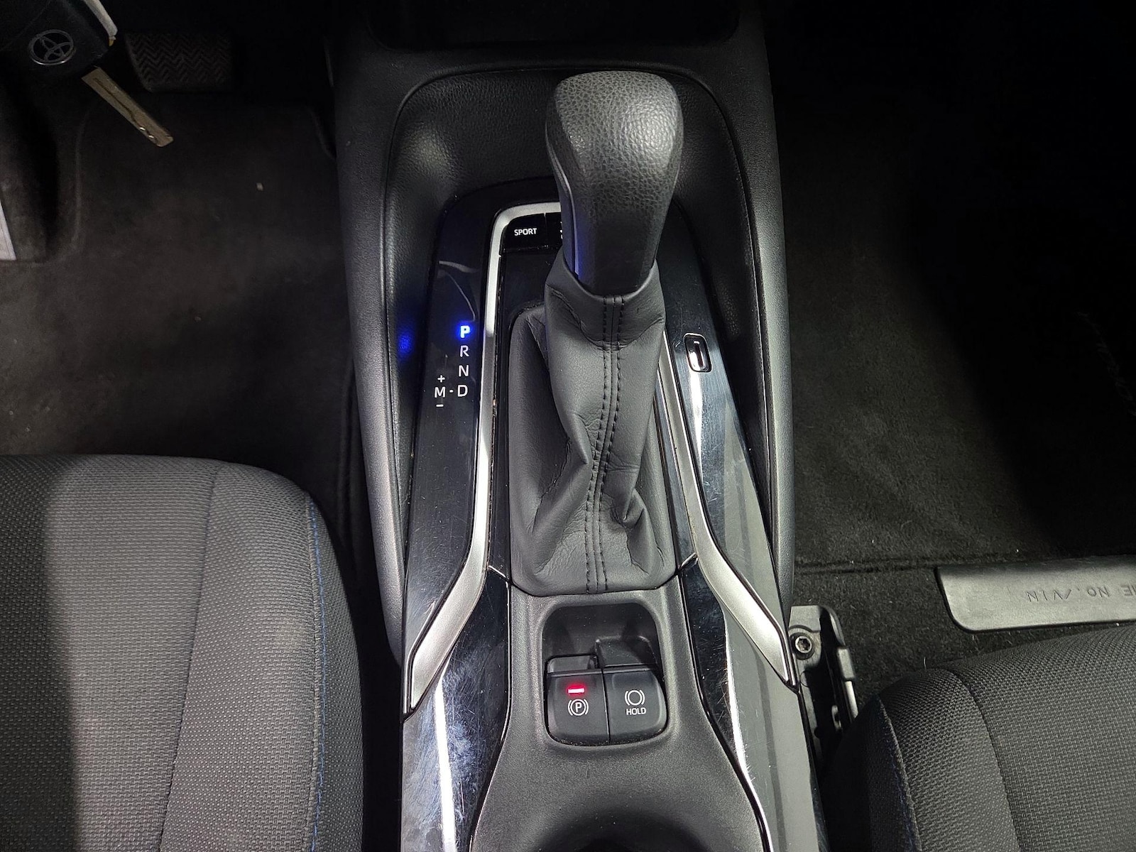 2022 Toyota Corolla SE - Photo 18
