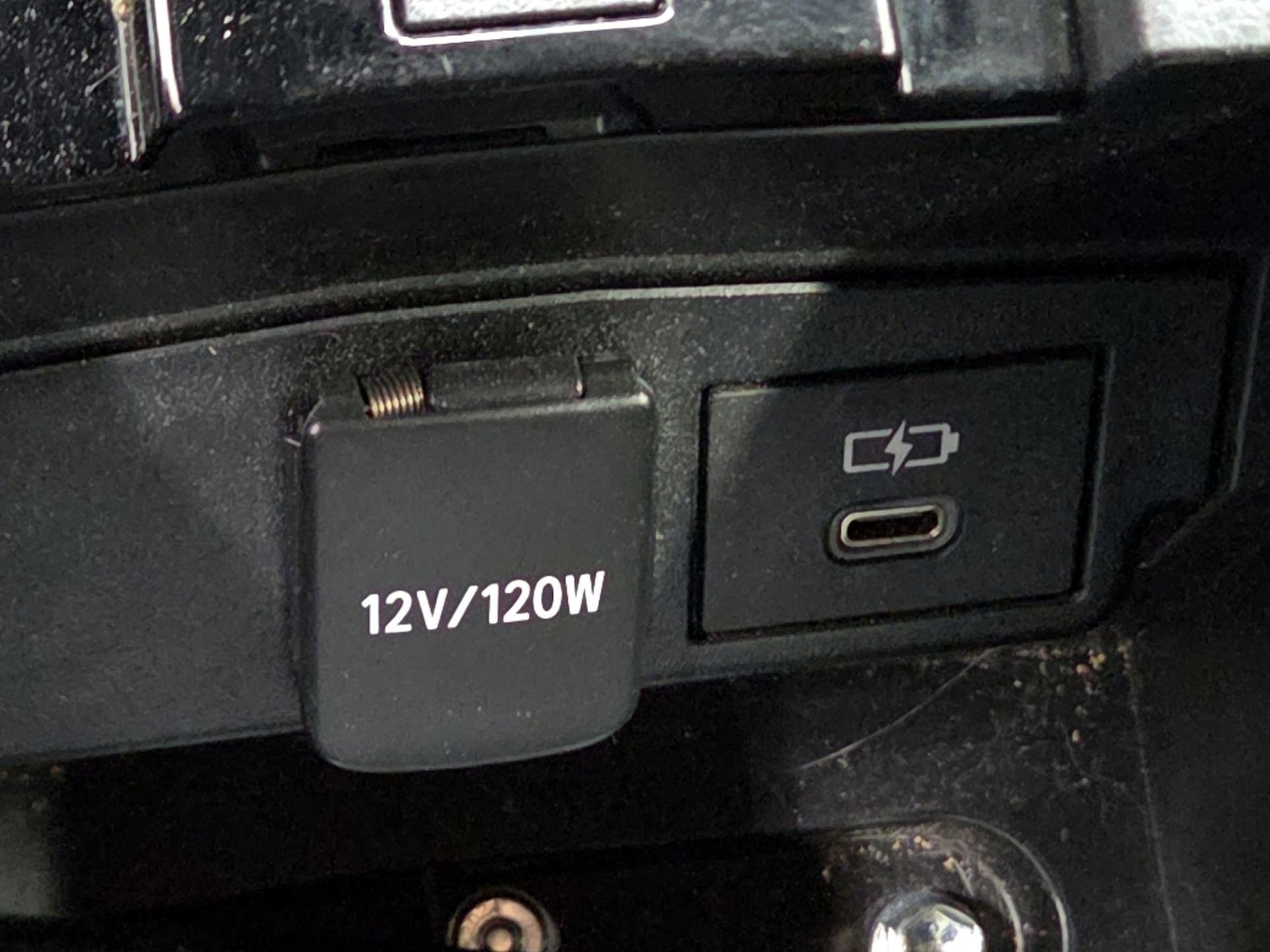 2022 Toyota Corolla SE - Photo 19