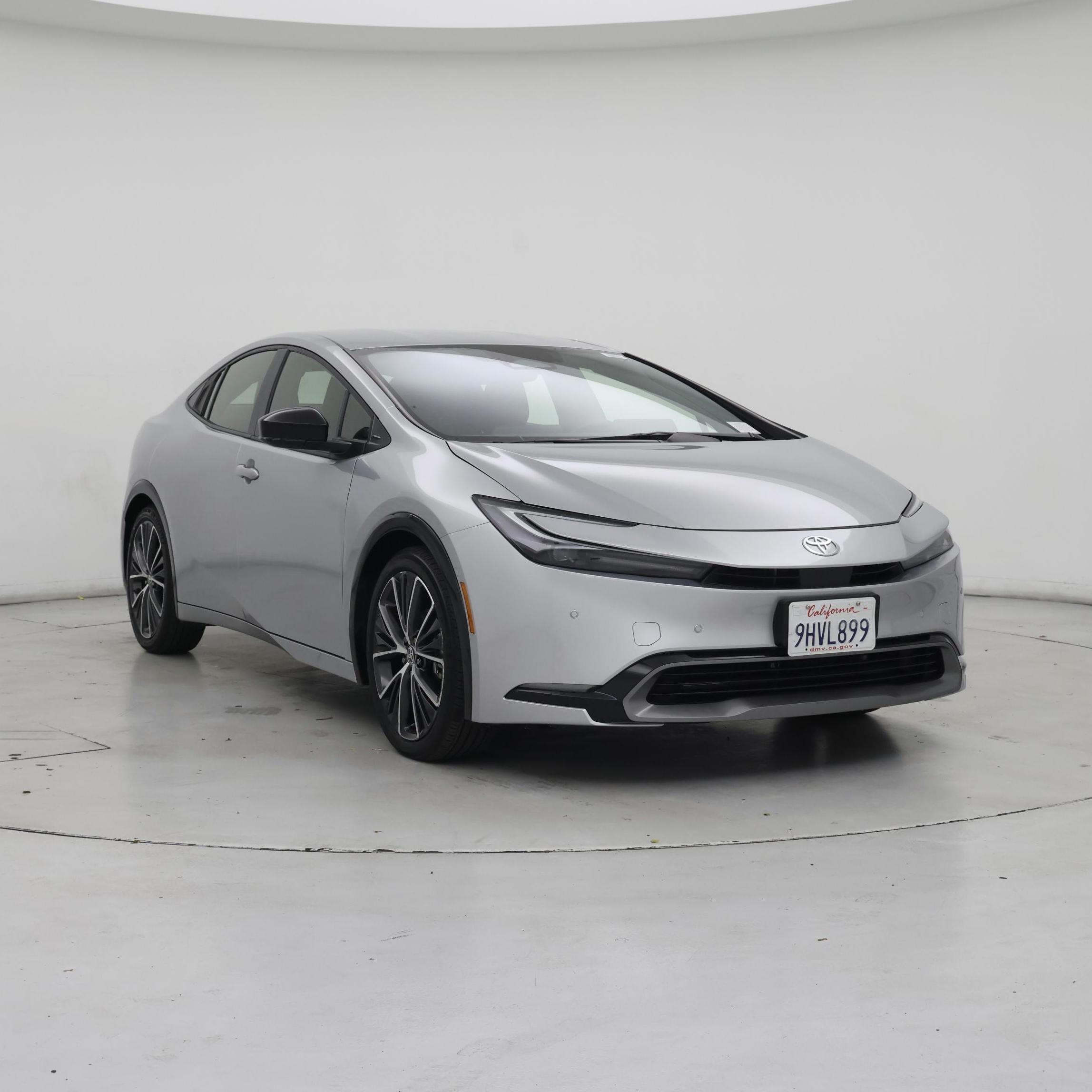 Silver 2023 Toyota Prius Hatchback Front-Wheel Drive Automatic