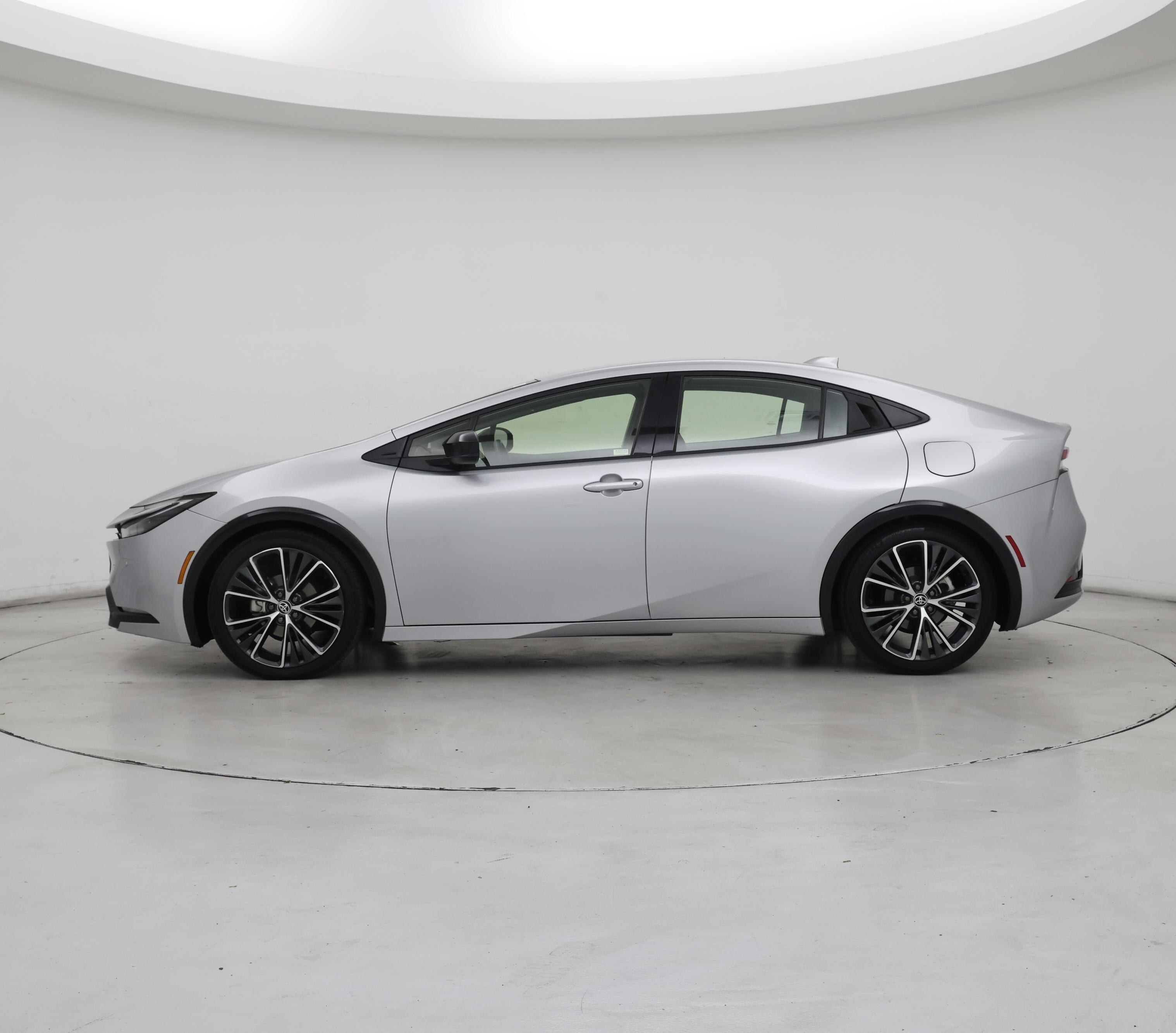 Thumbnail: 2023 Toyota Prius - 3