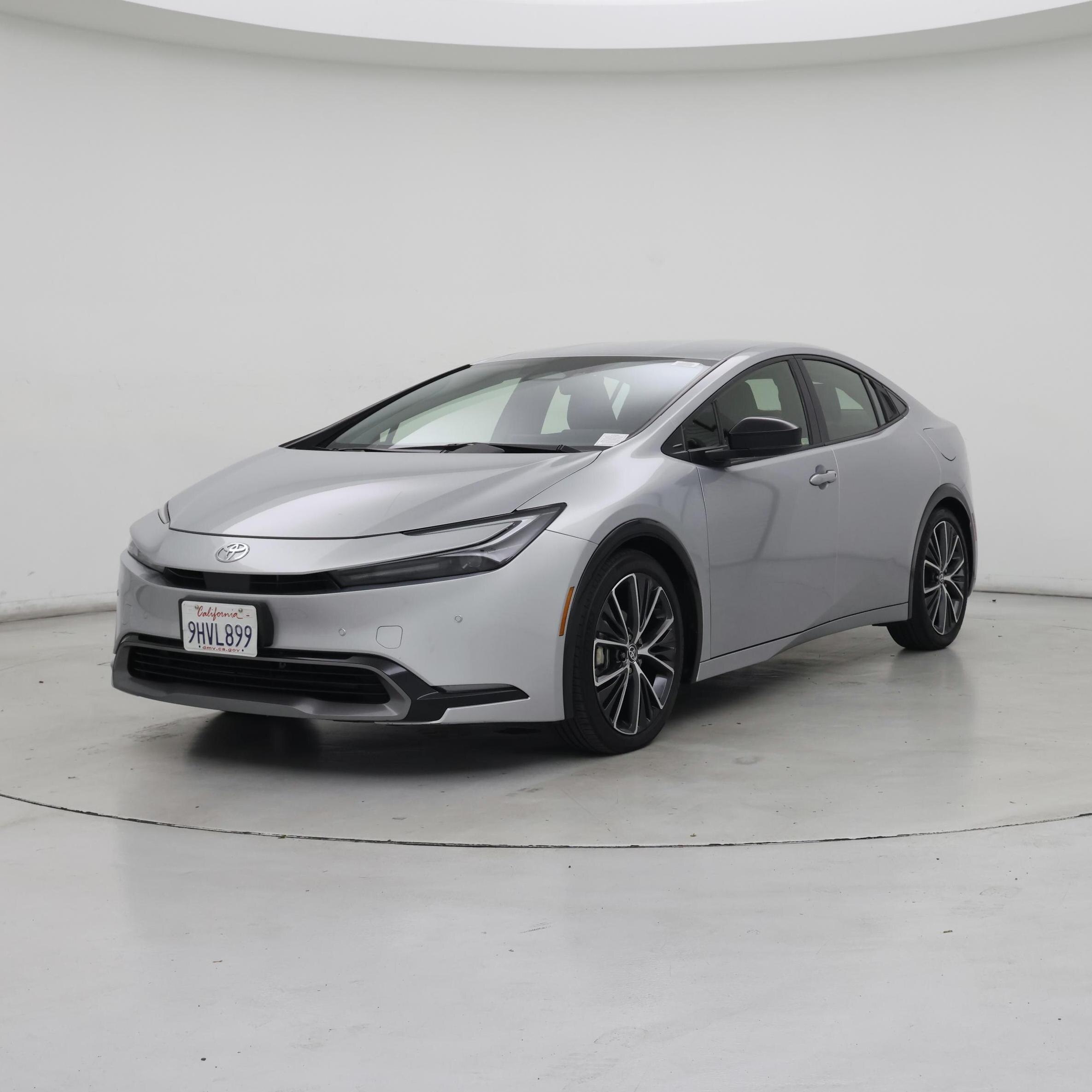 Thumbnail: 2023 Toyota Prius - 4