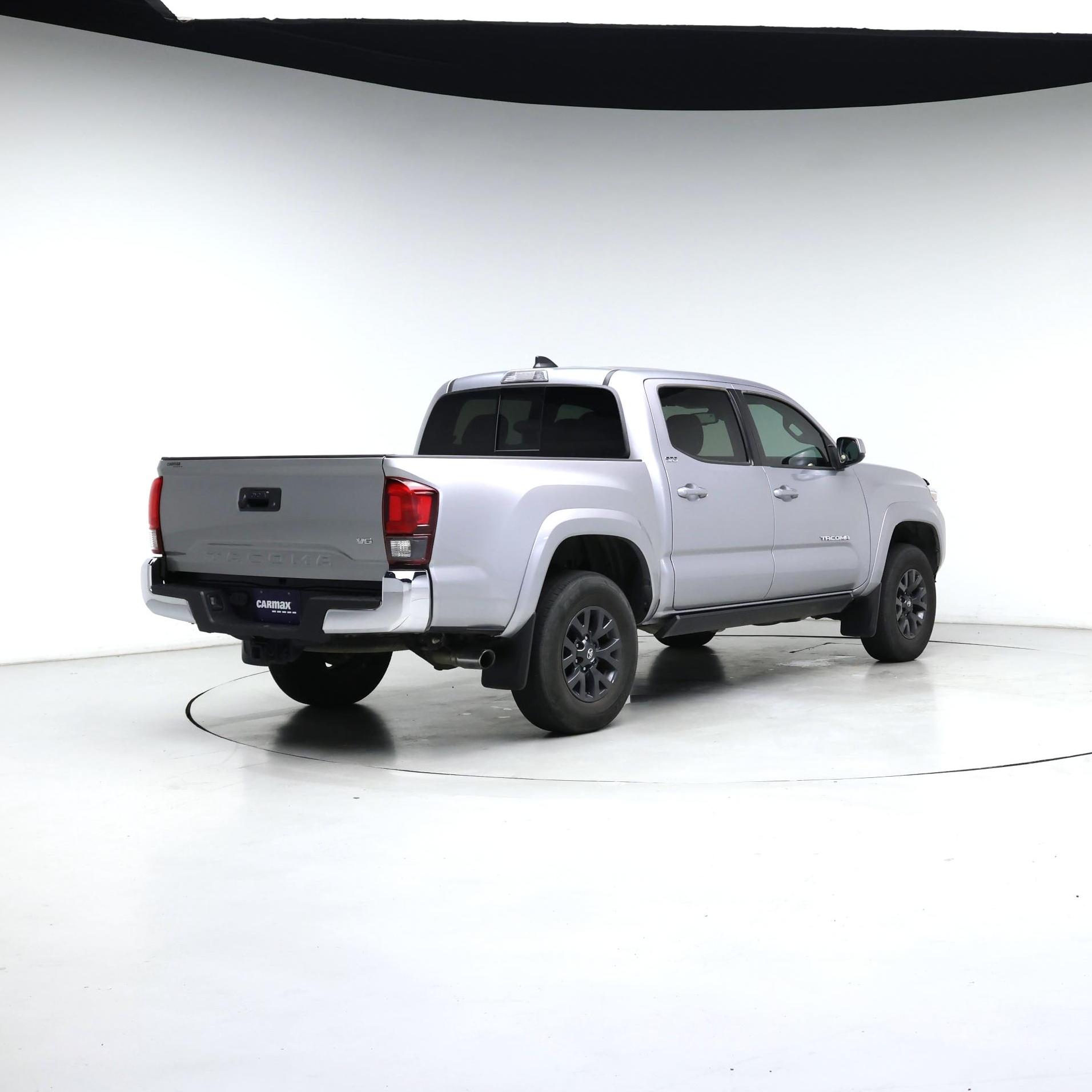 Thumbnail: 2020 Toyota Tacoma - 8