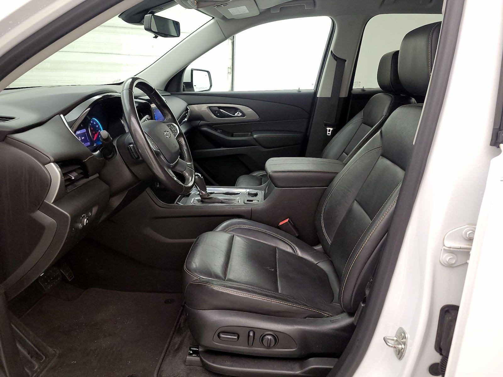 2020 Chevrolet Traverse RS - Photo 12