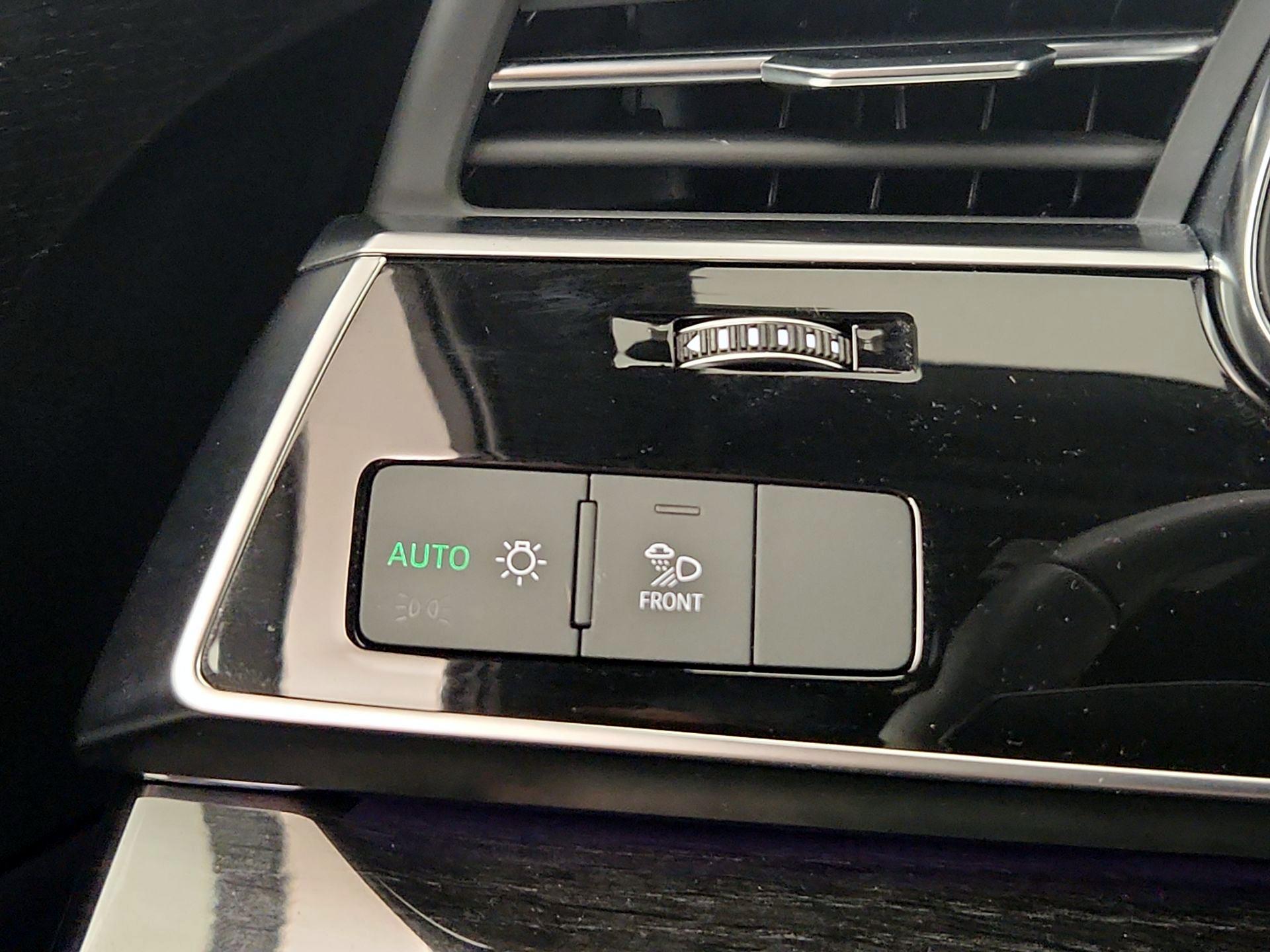 Thumbnail: 2025 Audi Q7 - 13