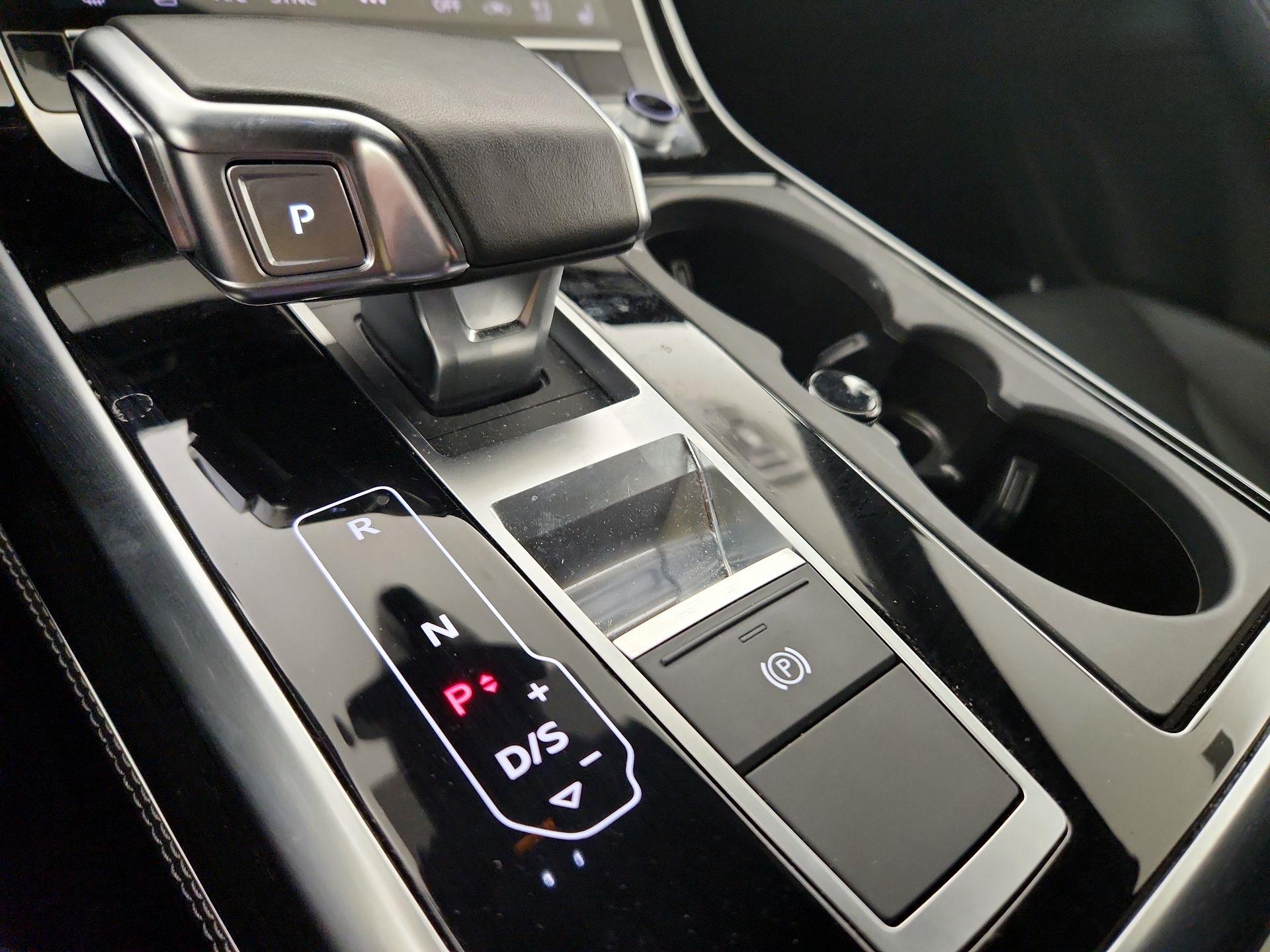Thumbnail: 2025 Audi Q7 - 18