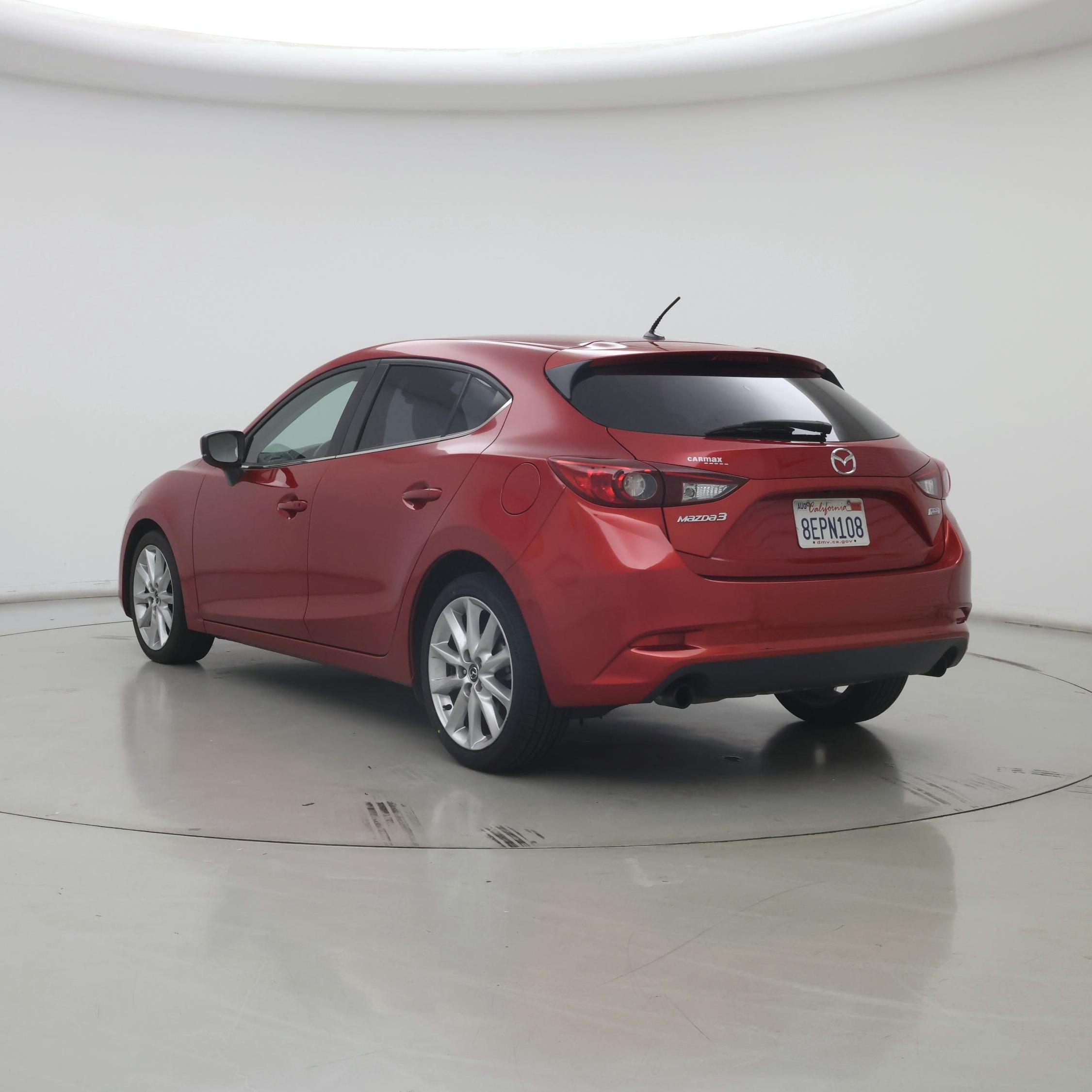 Thumbnail: 2017 Mazda Mazda3 - 2