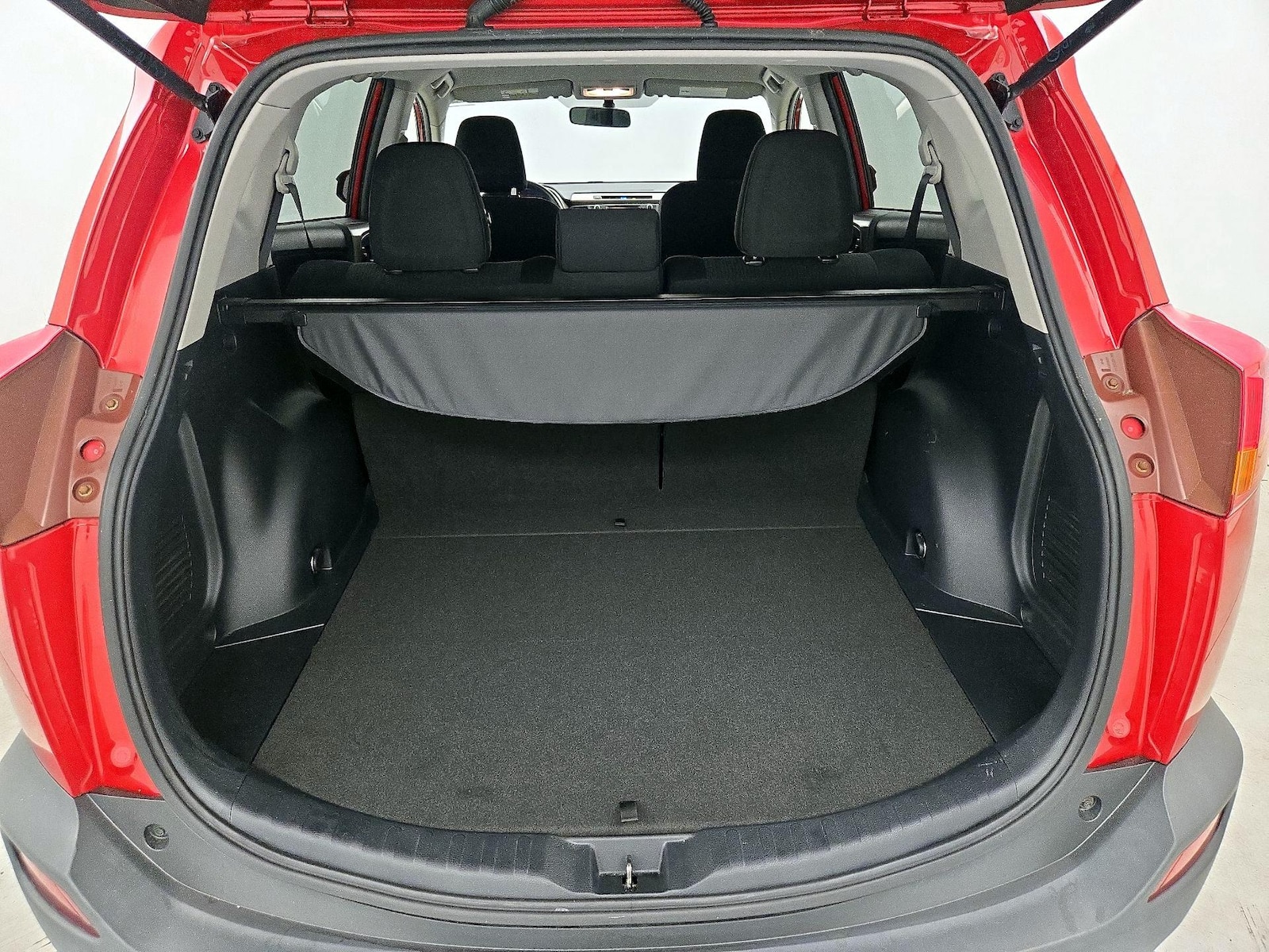 2014 Toyota RAV4 LE - Photo 21