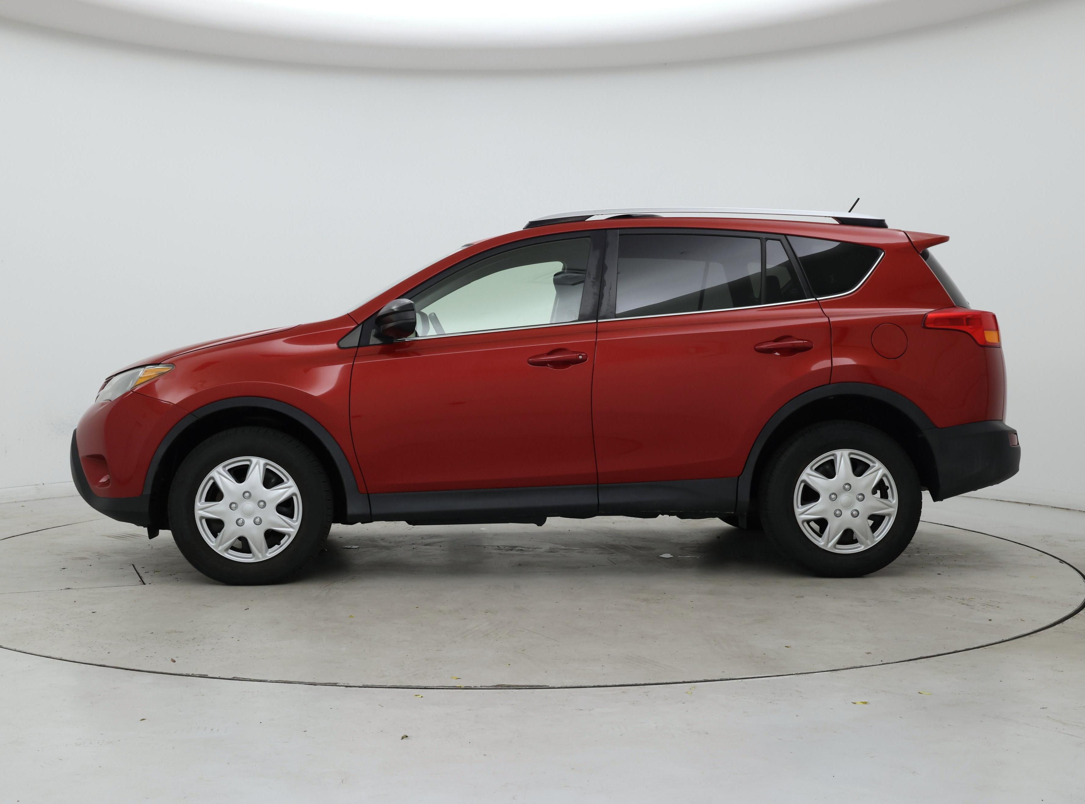 Thumbnail: 2014 Toyota RAV4 - 3