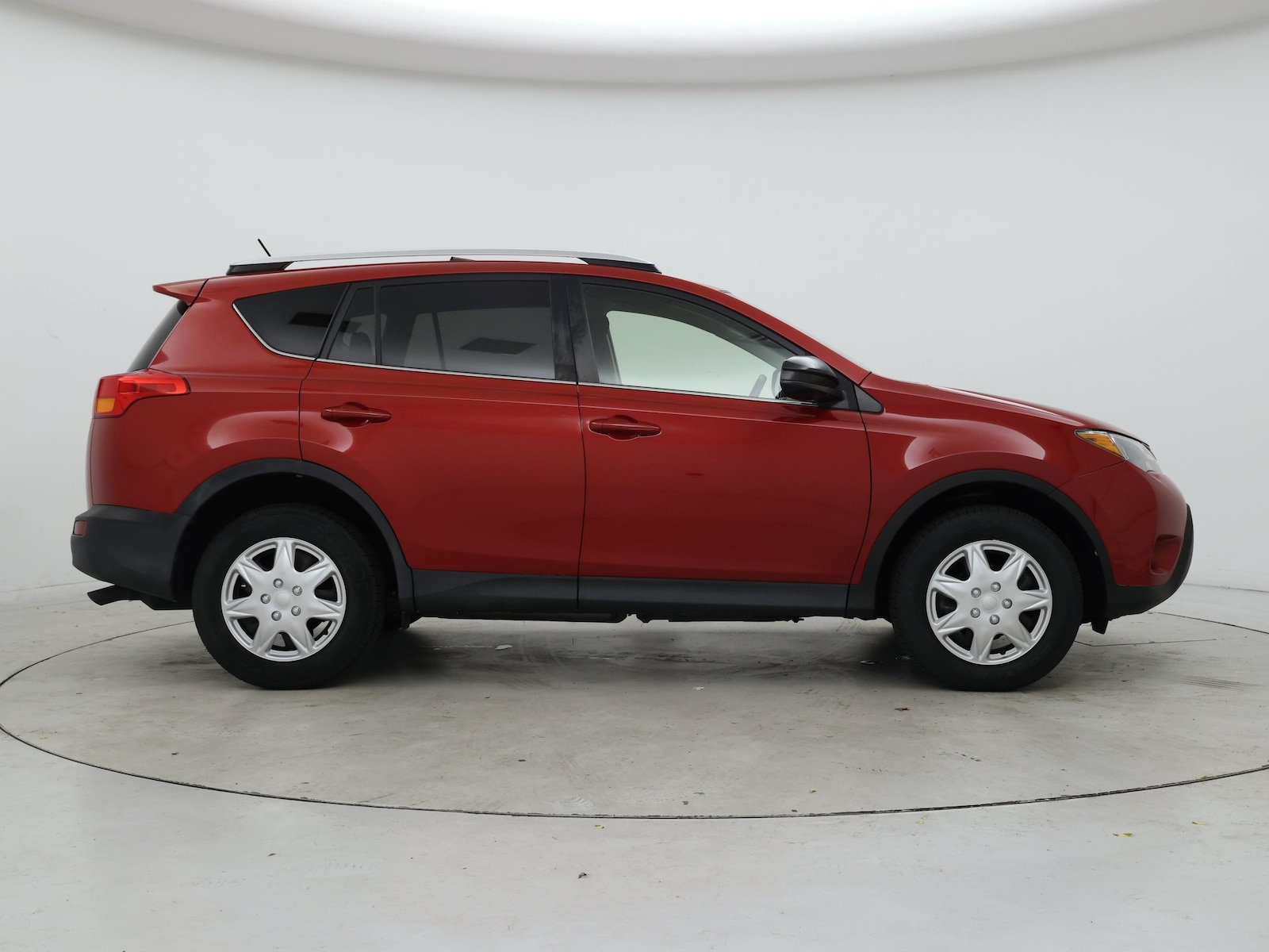 2014 Toyota RAV4 LE - Photo 8