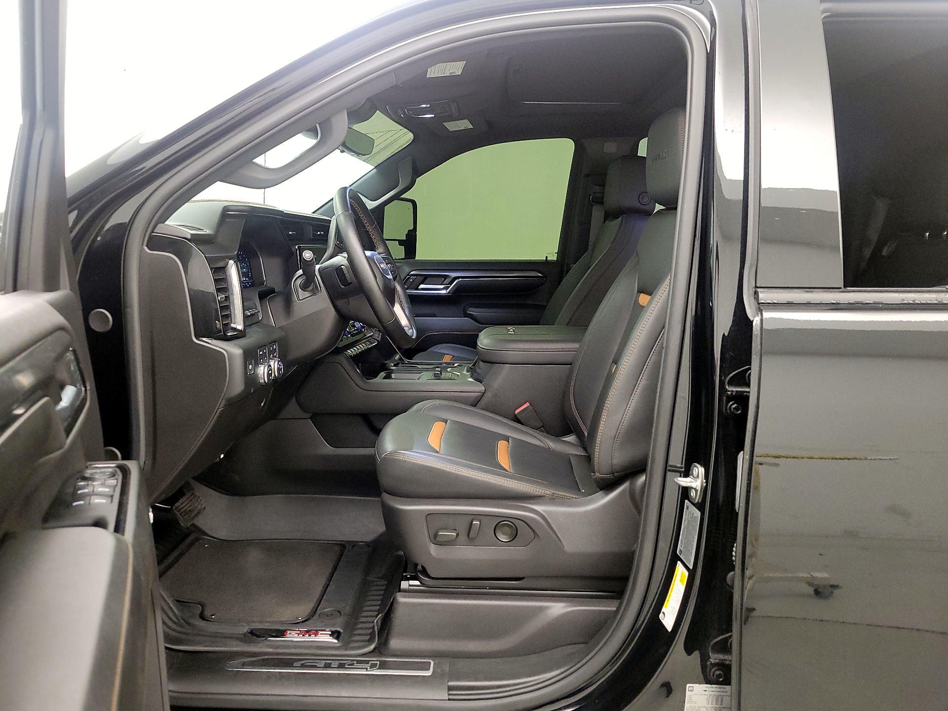 Thumbnail: 2024 GMC Sierra 2500 - 11