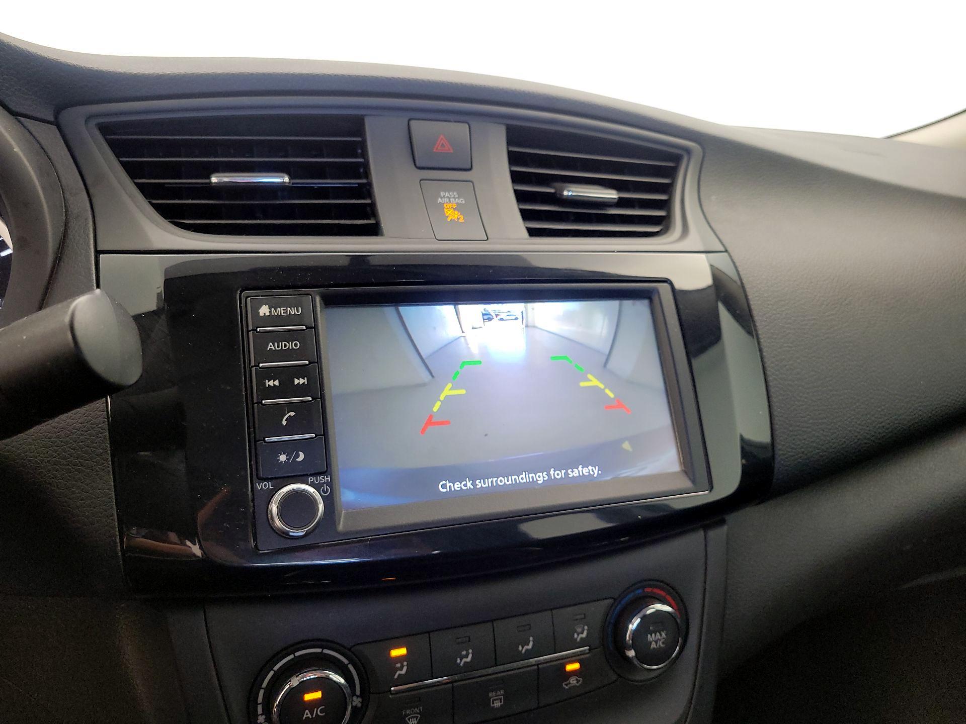Thumbnail: 2019 Nissan Sentra - 14