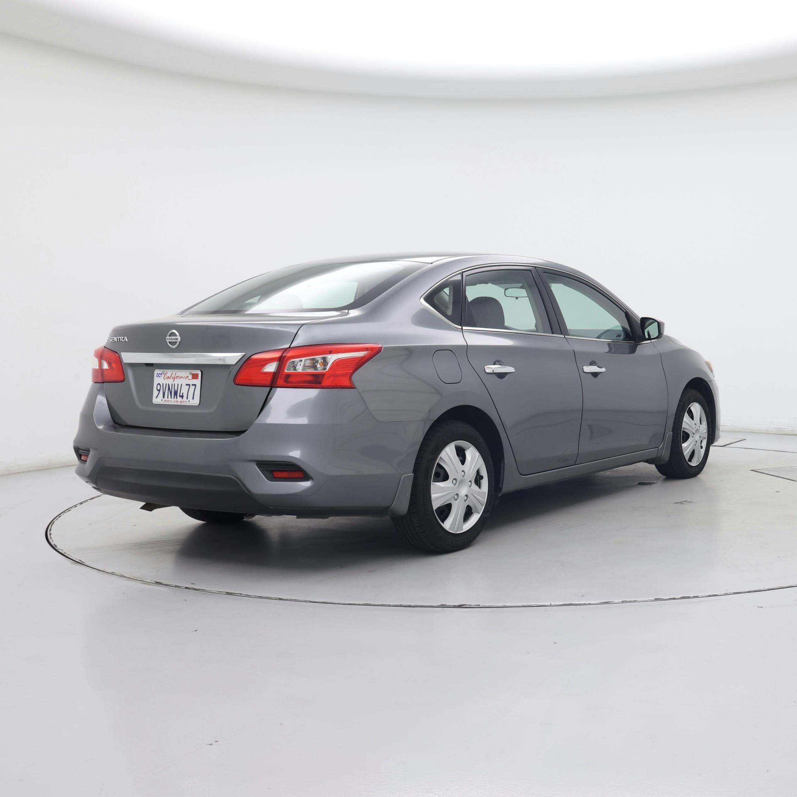 Thumbnail: 2019 Nissan Sentra - 8