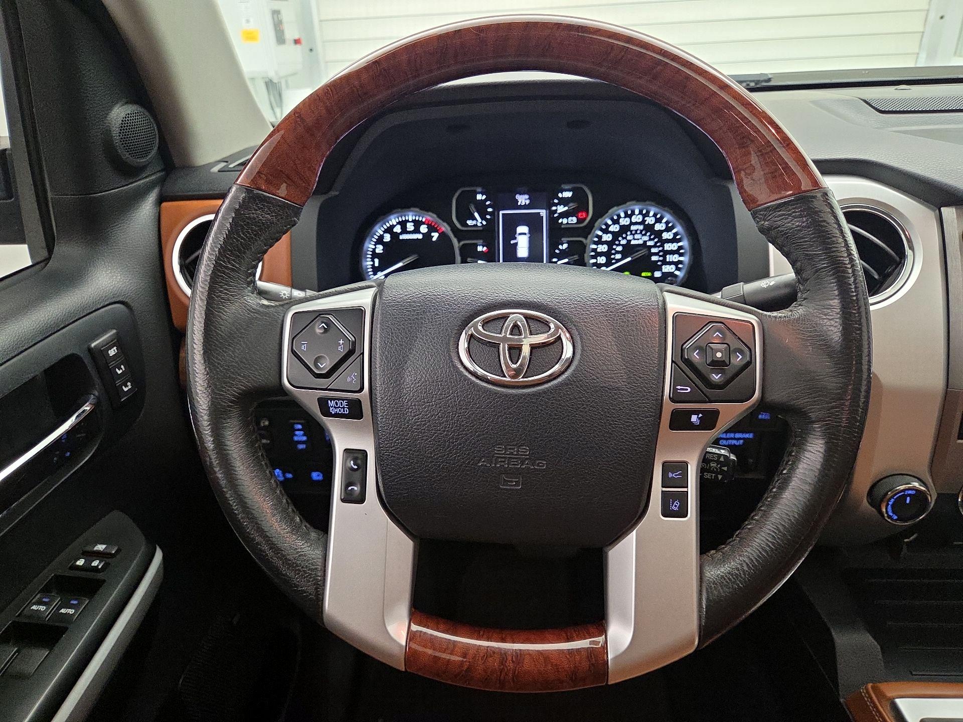 Thumbnail: 2018 Toyota Tundra - 10