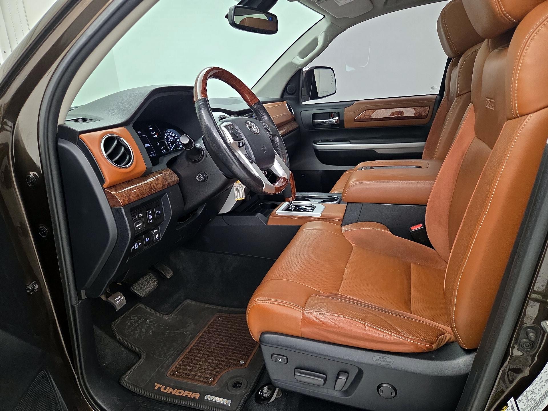 Thumbnail: 2018 Toyota Tundra - 11