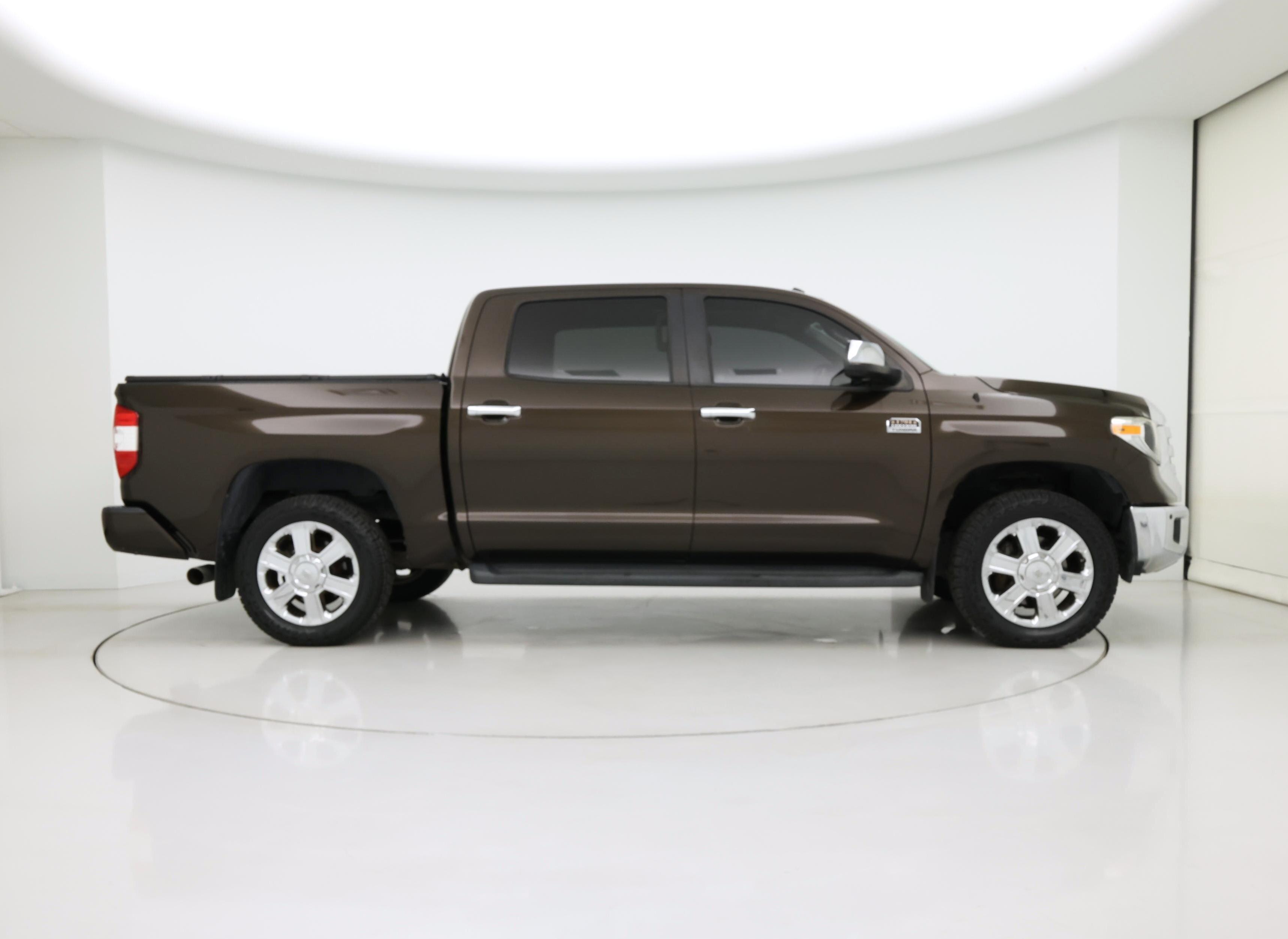 Thumbnail: 2018 Toyota Tundra - 7