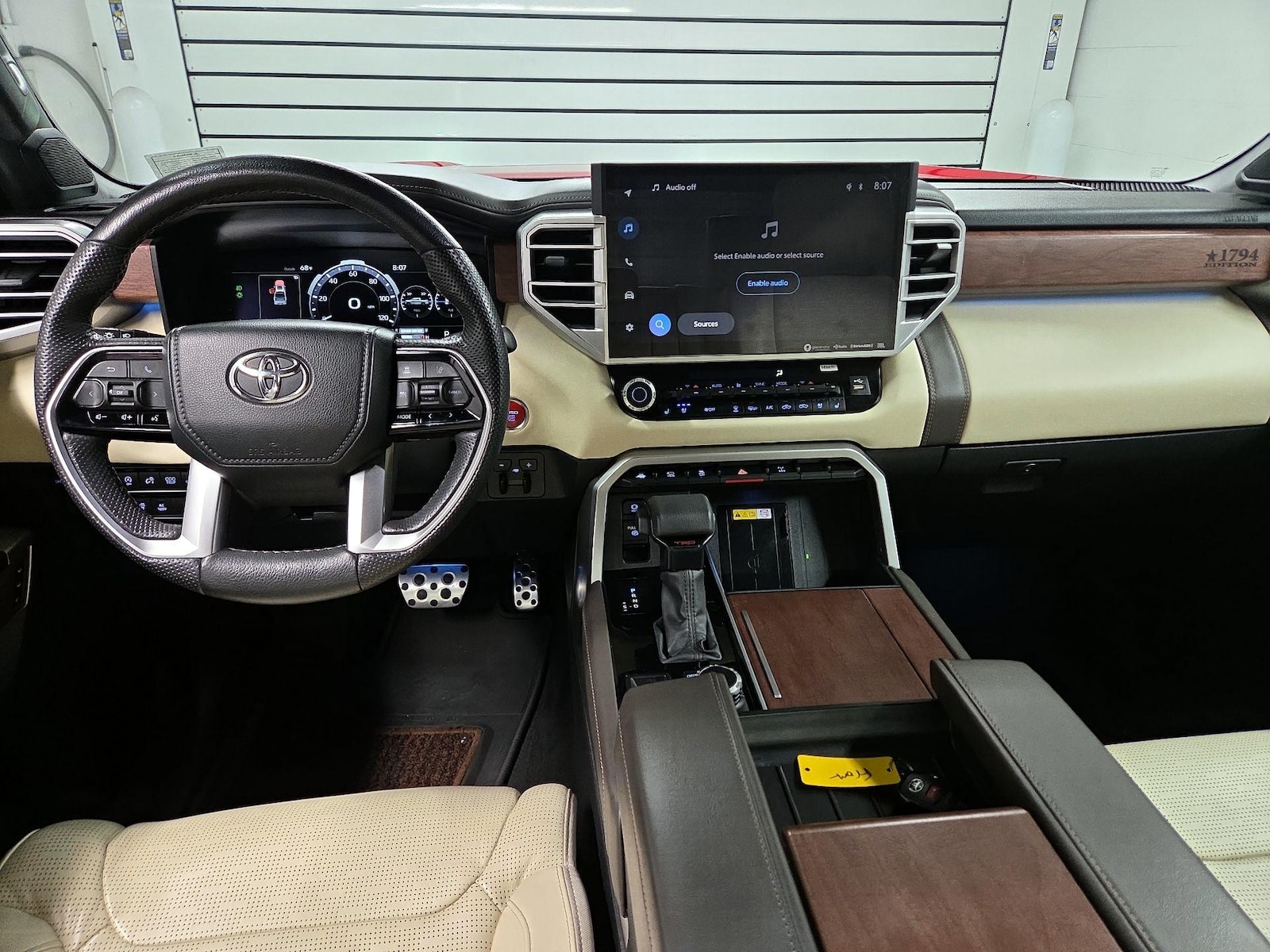 2024 Toyota Tundra 1794 Edition - Photo 10
