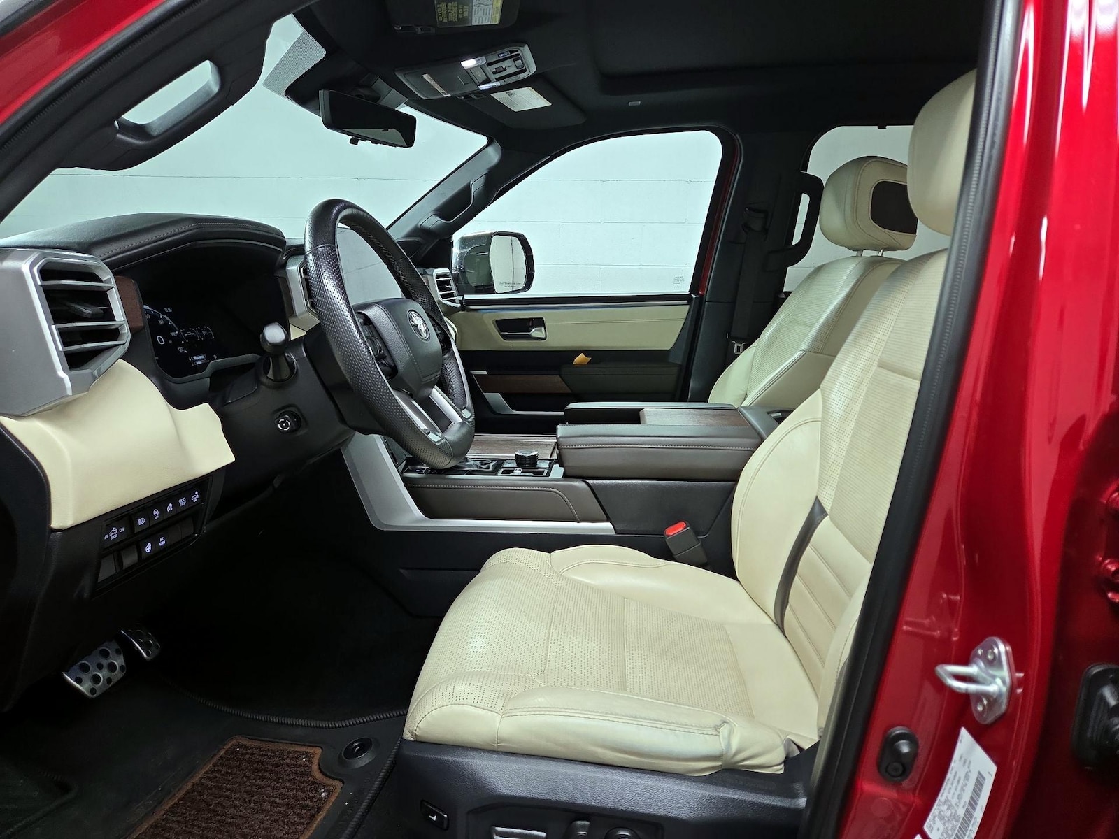 2024 Toyota Tundra 1794 Edition - Photo 12