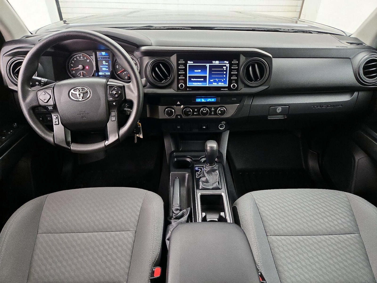 2022 Toyota Tacoma SR - Photo 8