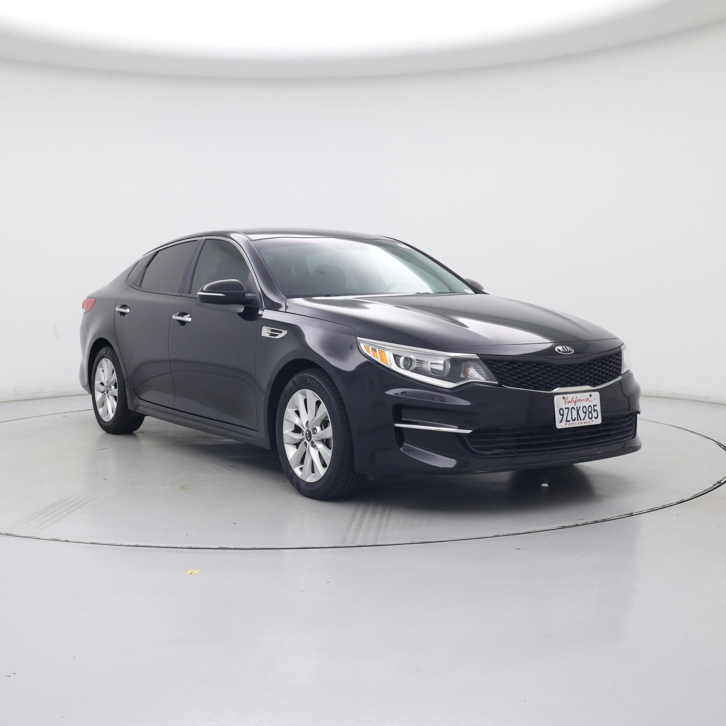 Black 2018 Kia Optima Sedan Front-Wheel Drive Automatic
