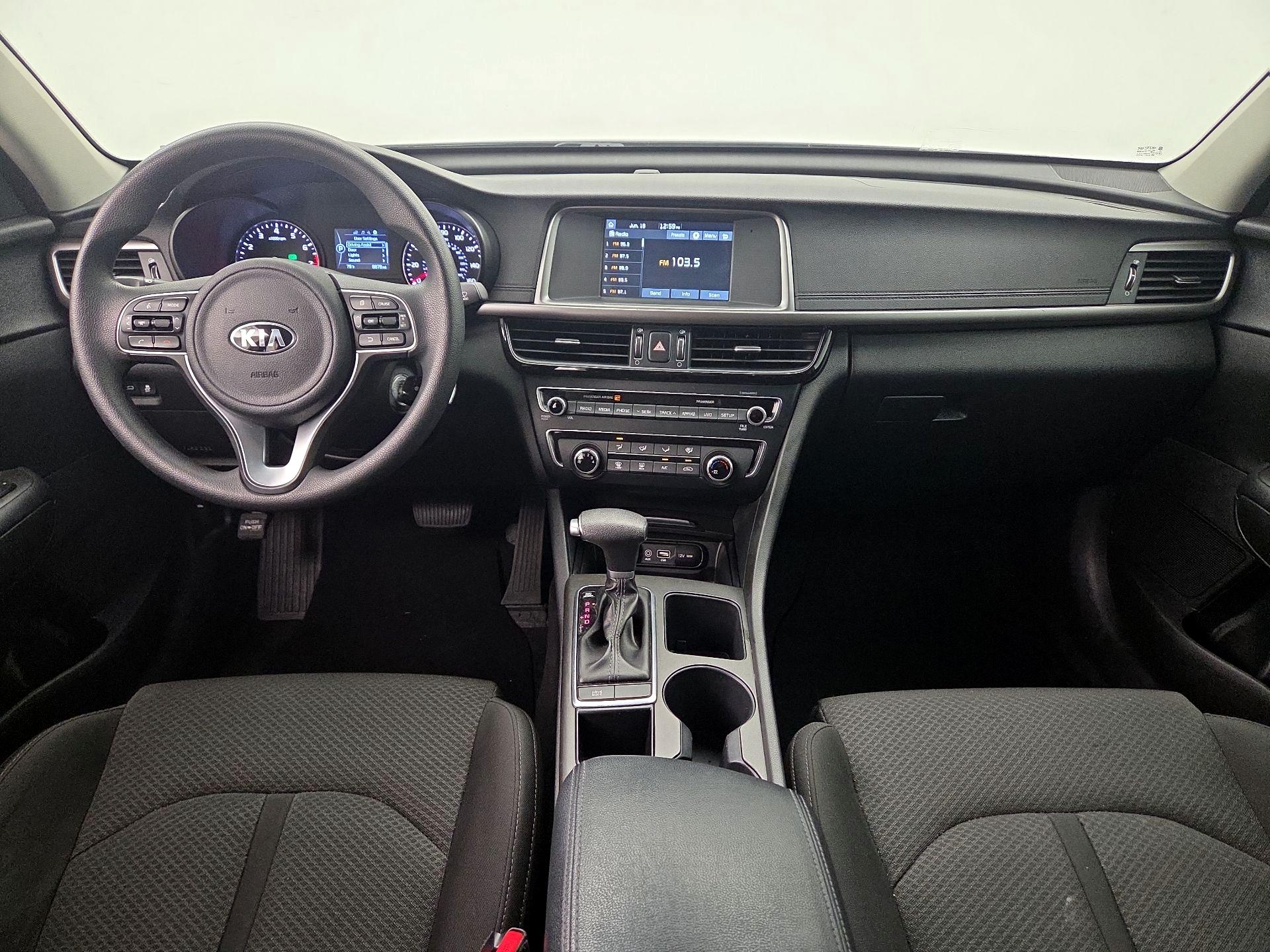 Thumbnail: 2018 Kia Optima - 9