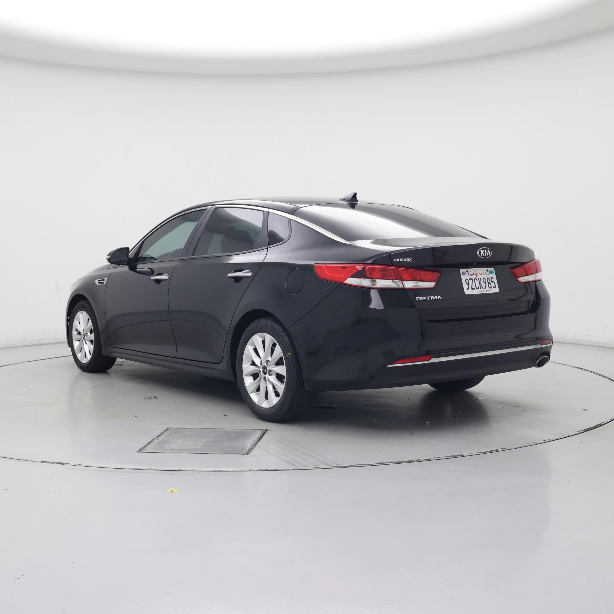 Thumbnail: 2018 Kia Optima - 2
