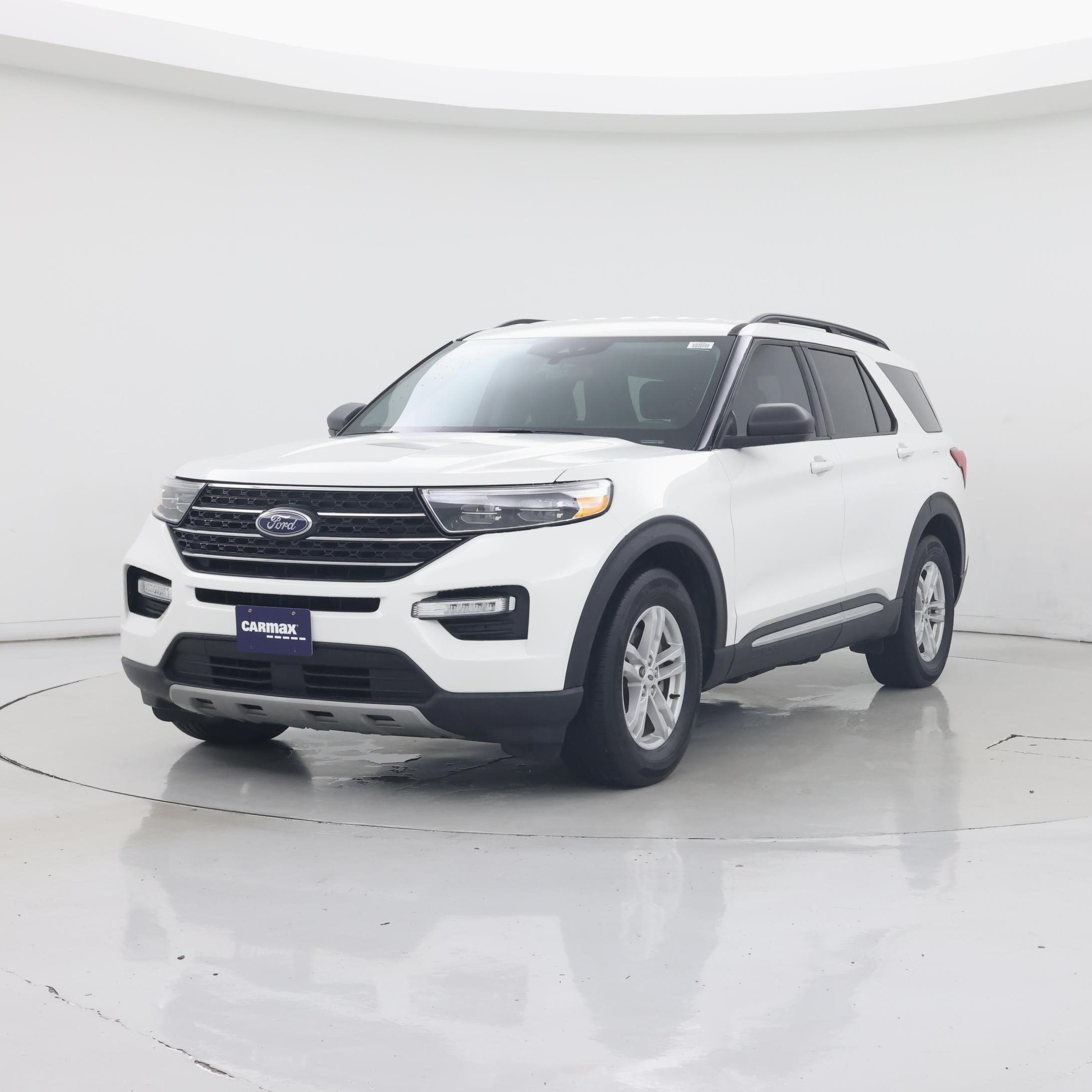 Thumbnail: 2023 Ford Explorer - 4