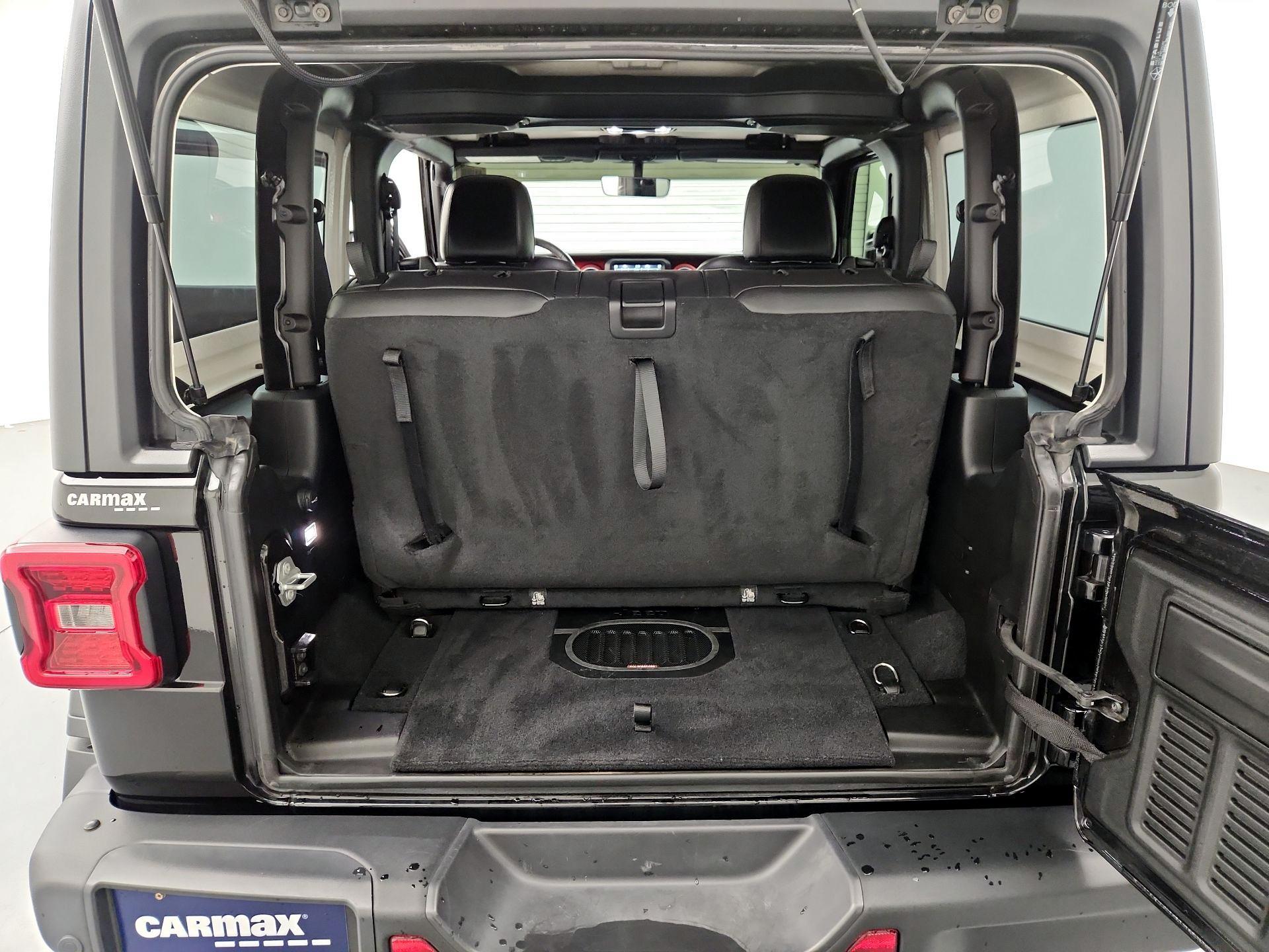 Thumbnail: 2020 Jeep Wrangler - 20