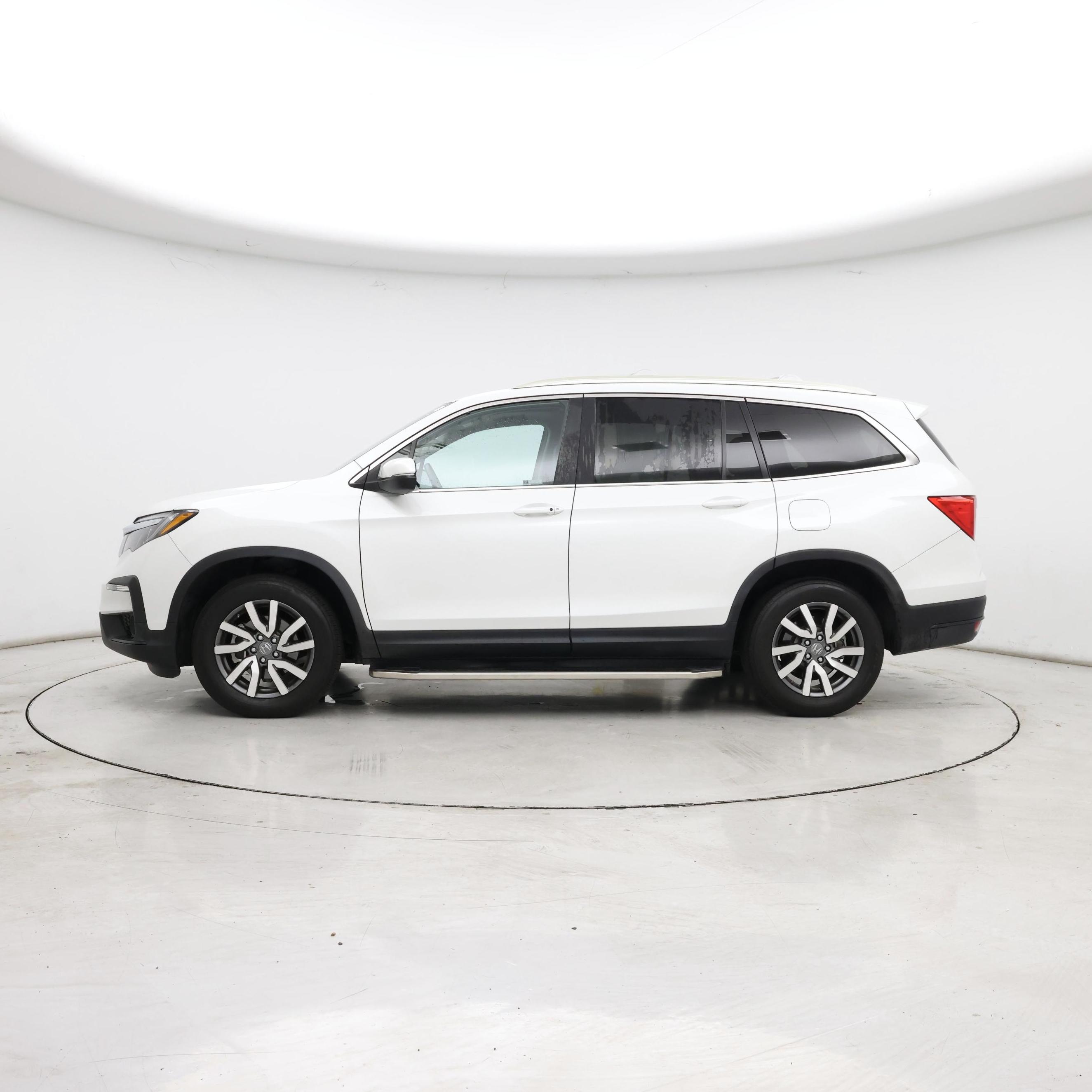Thumbnail: 2021 Honda Pilot - 3