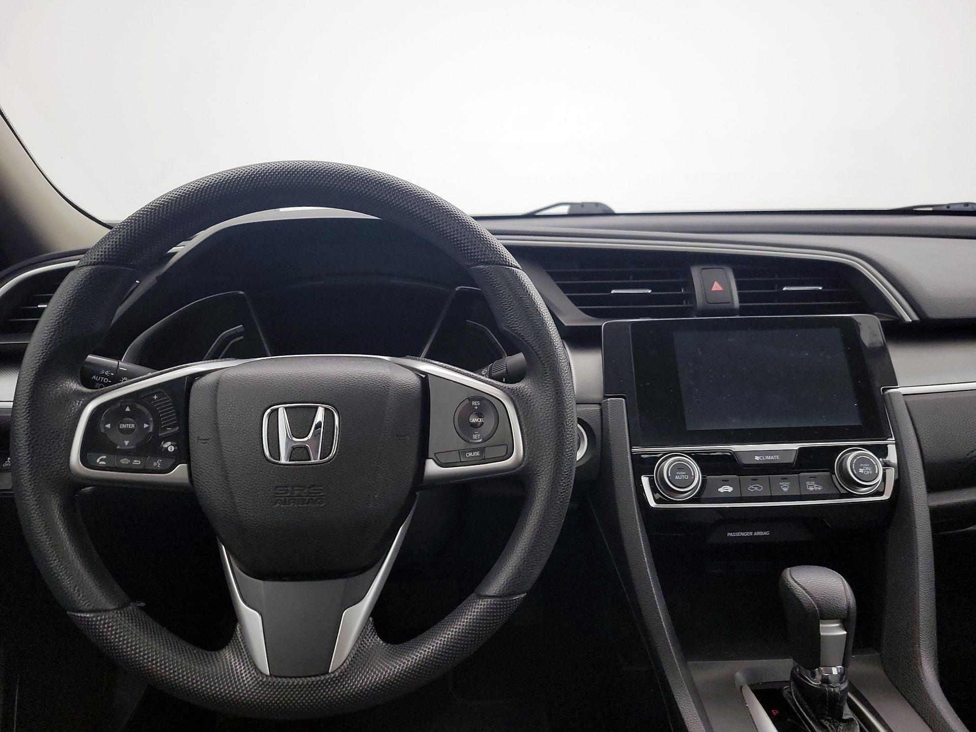 Thumbnail: 2017 Honda Civic - 9