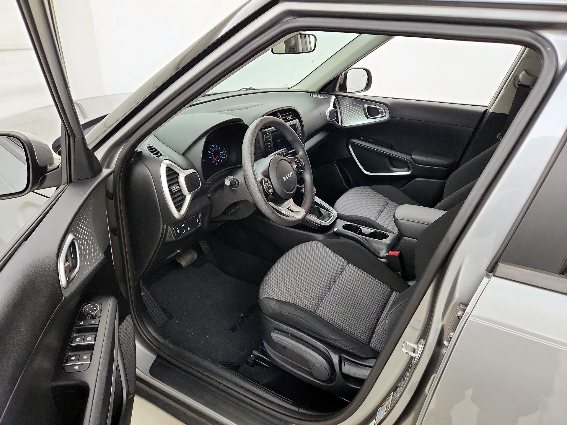 Thumbnail: 2022 Kia Soul - 11
