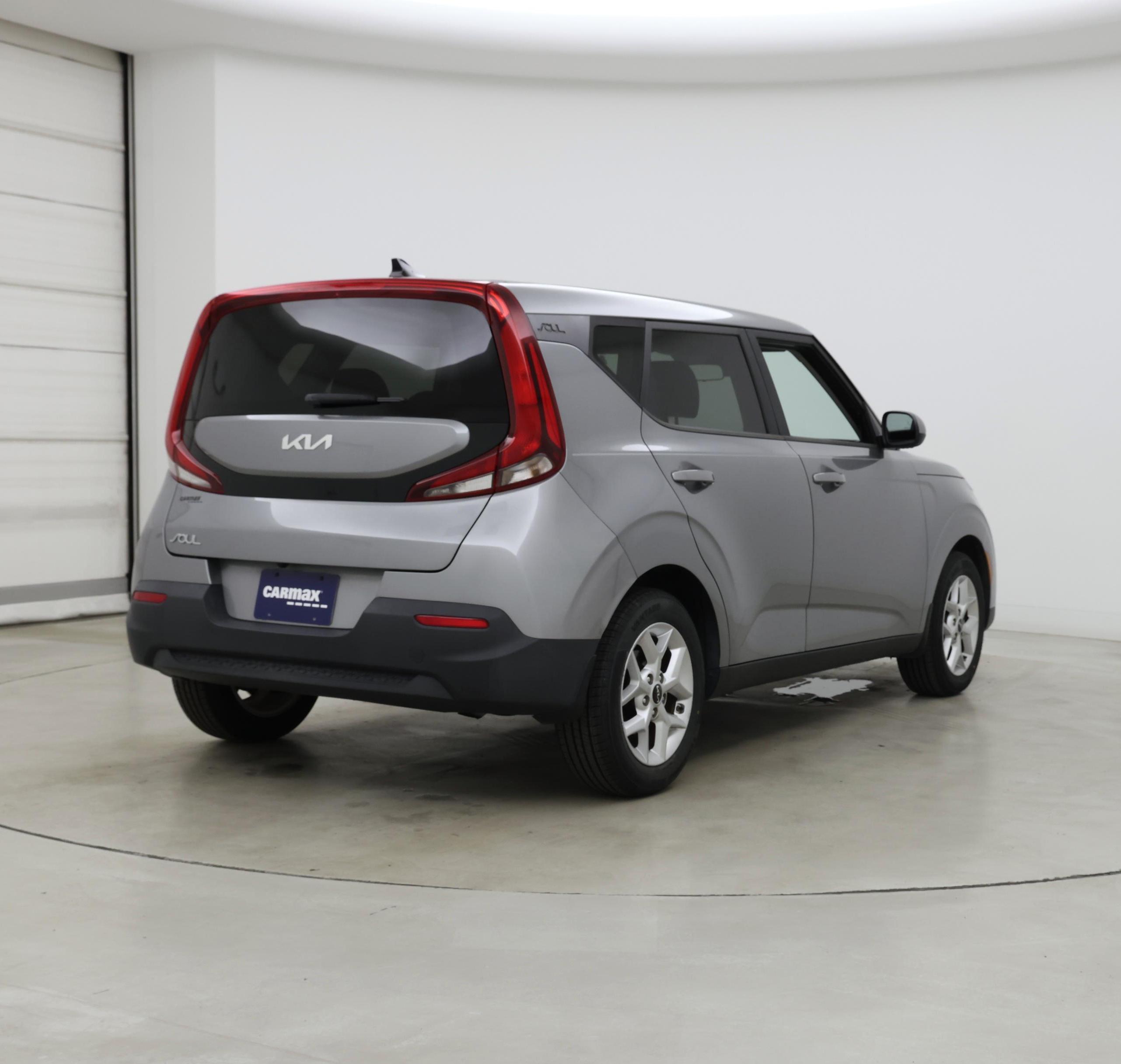 Thumbnail: 2022 Kia Soul - 8