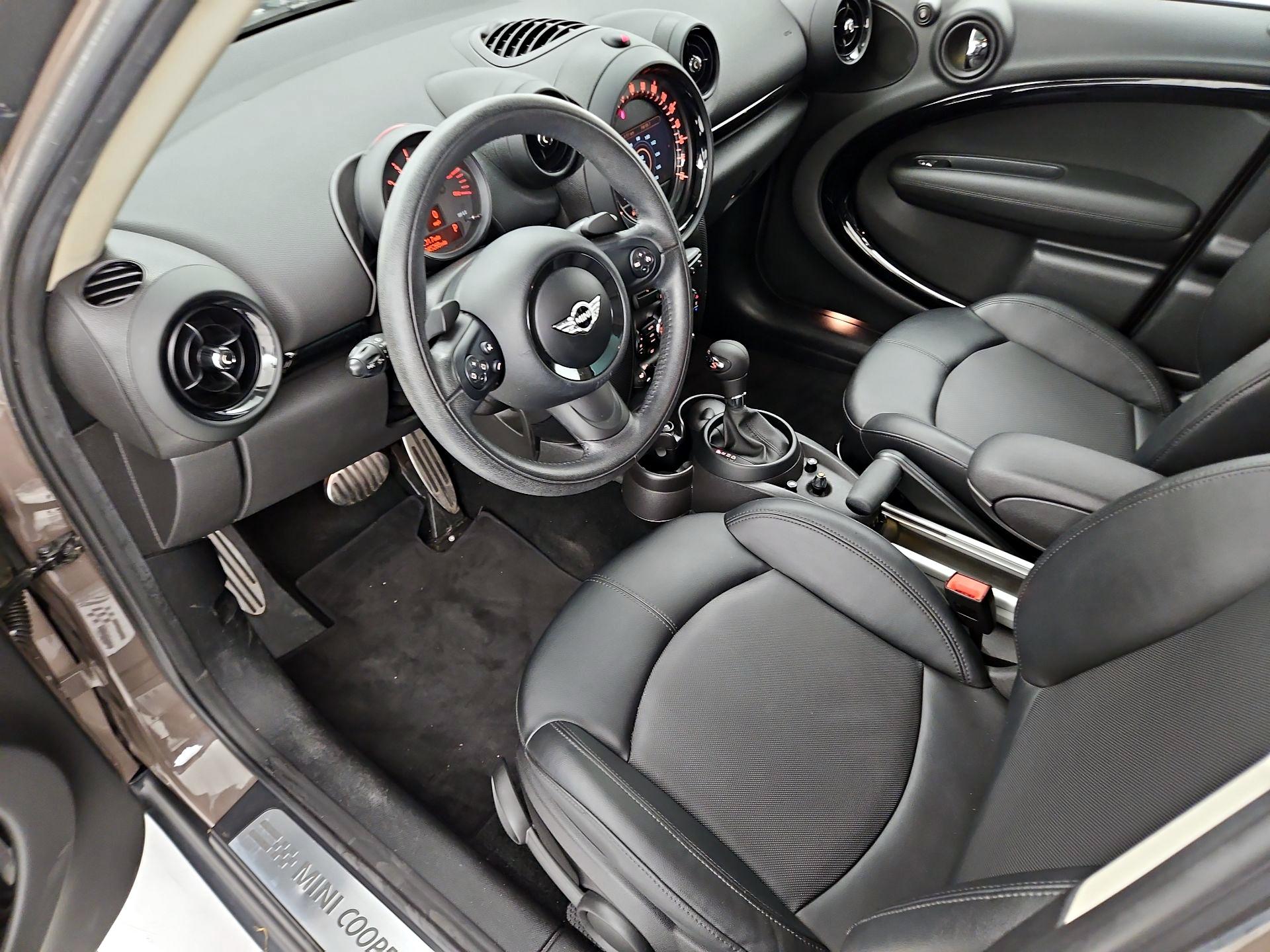 Thumbnail: 2015 MINI Cooper Countryman - 11