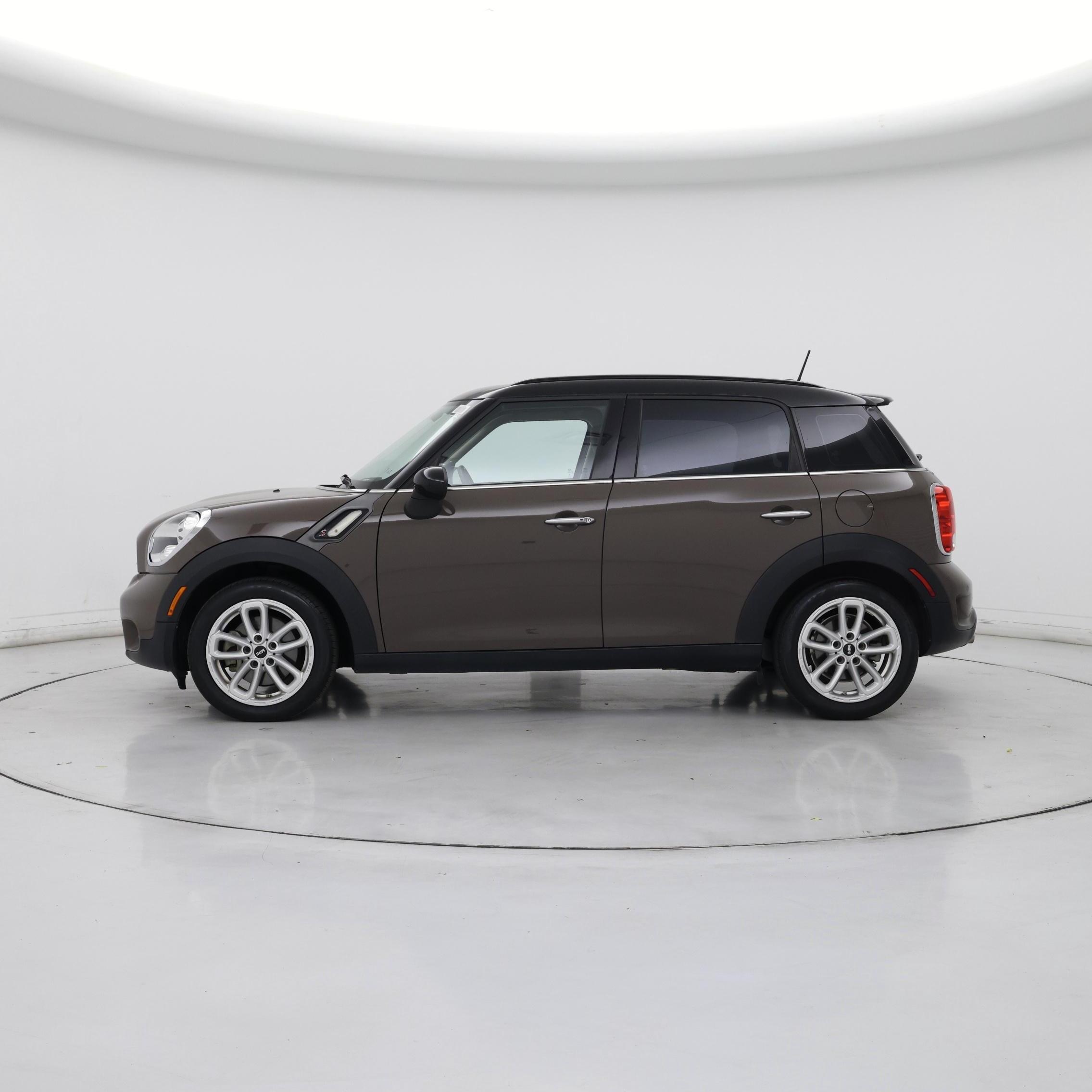 Thumbnail: 2015 MINI Cooper Countryman - 3
