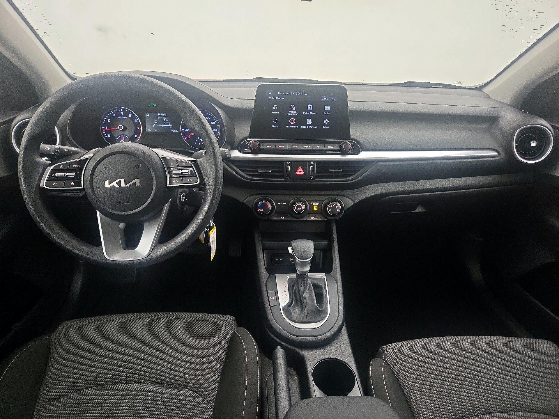Thumbnail: 2023 Kia Forte - 9