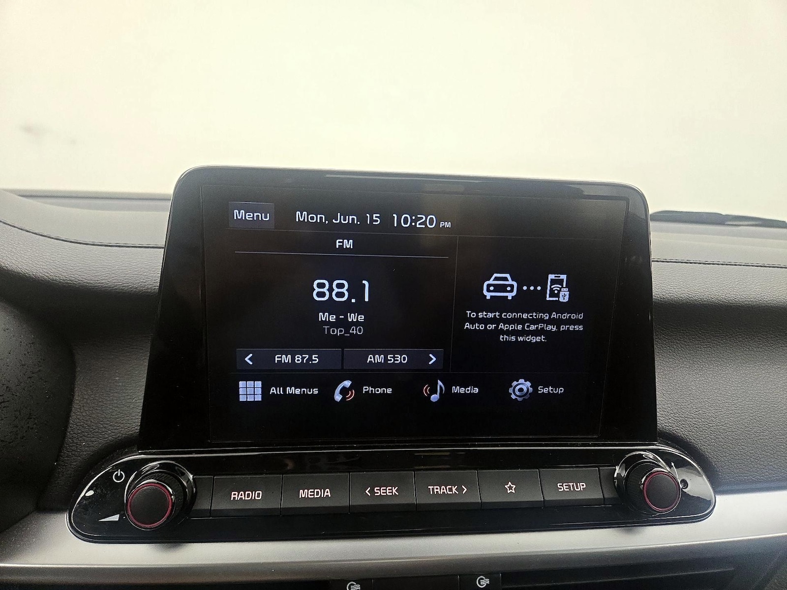 2023 Kia Forte LXS - Photo 16