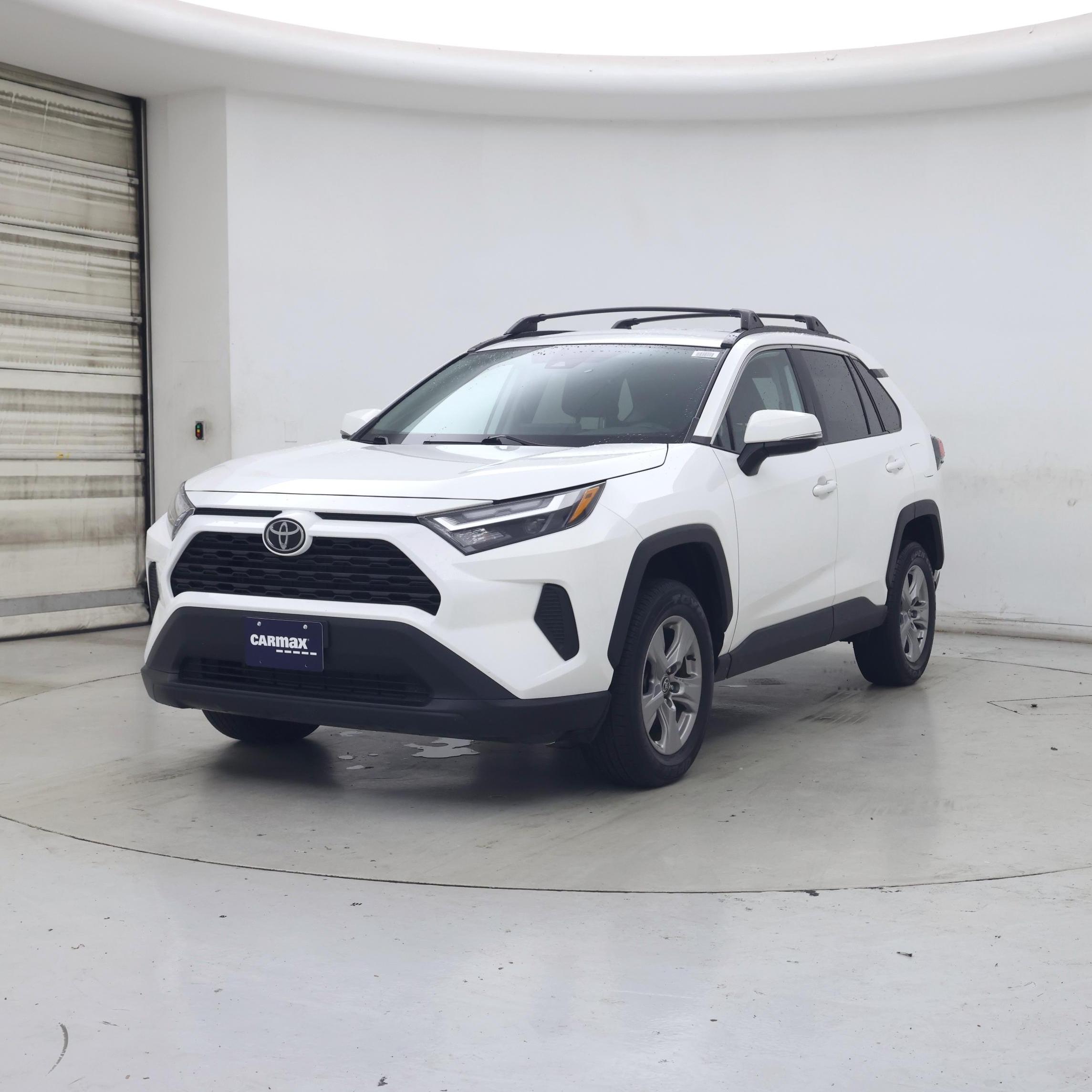 Thumbnail: 2023 Toyota RAV4 - 4