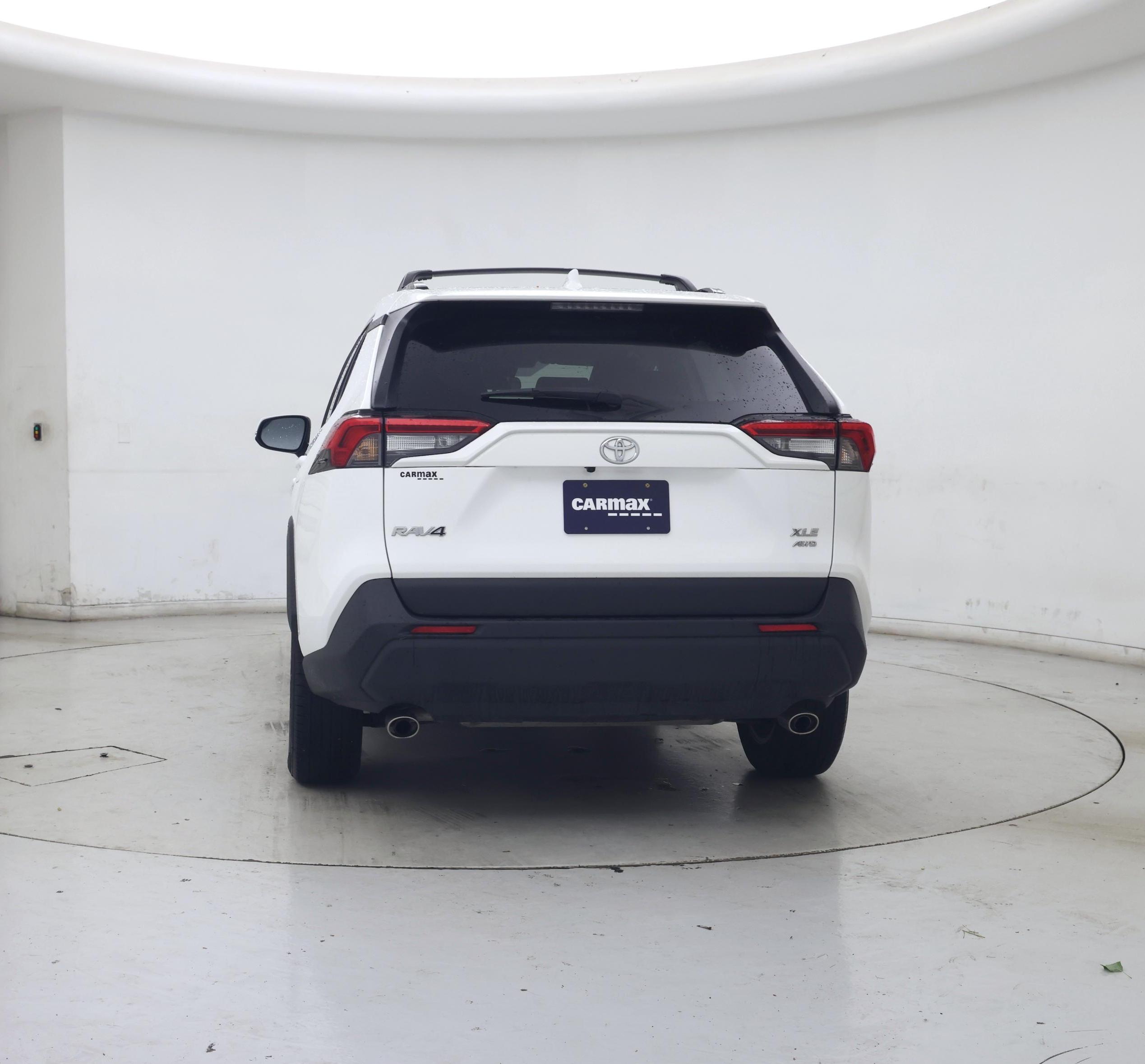 Thumbnail: 2023 Toyota RAV4 - 6