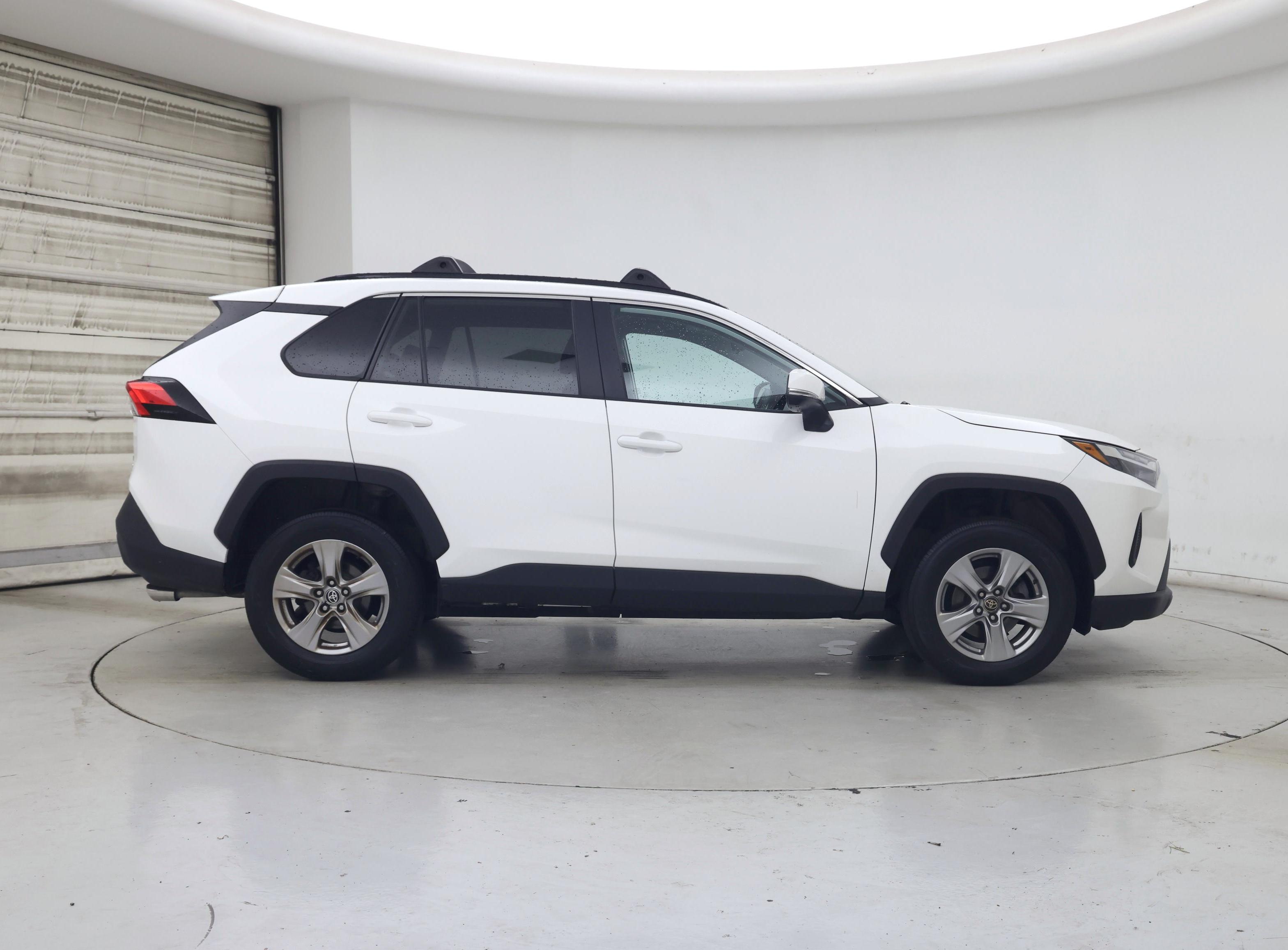 Thumbnail: 2023 Toyota RAV4 - 7