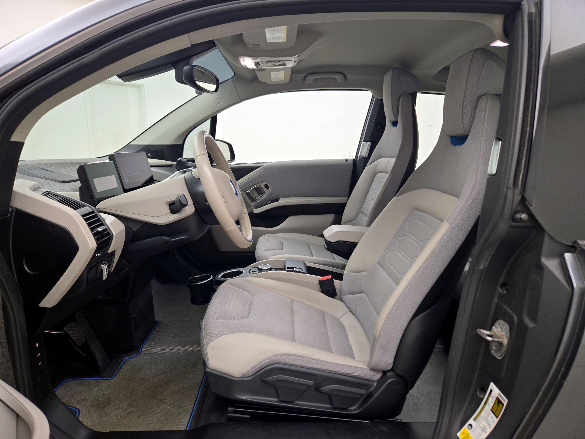 Thumbnail: 2016 BMW i3 - 11