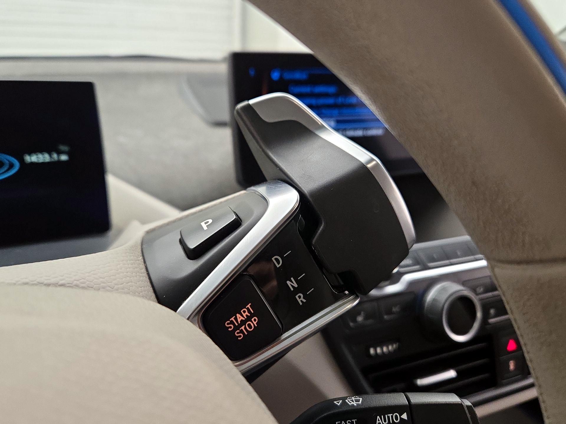 Thumbnail: 2016 BMW i3 - 16