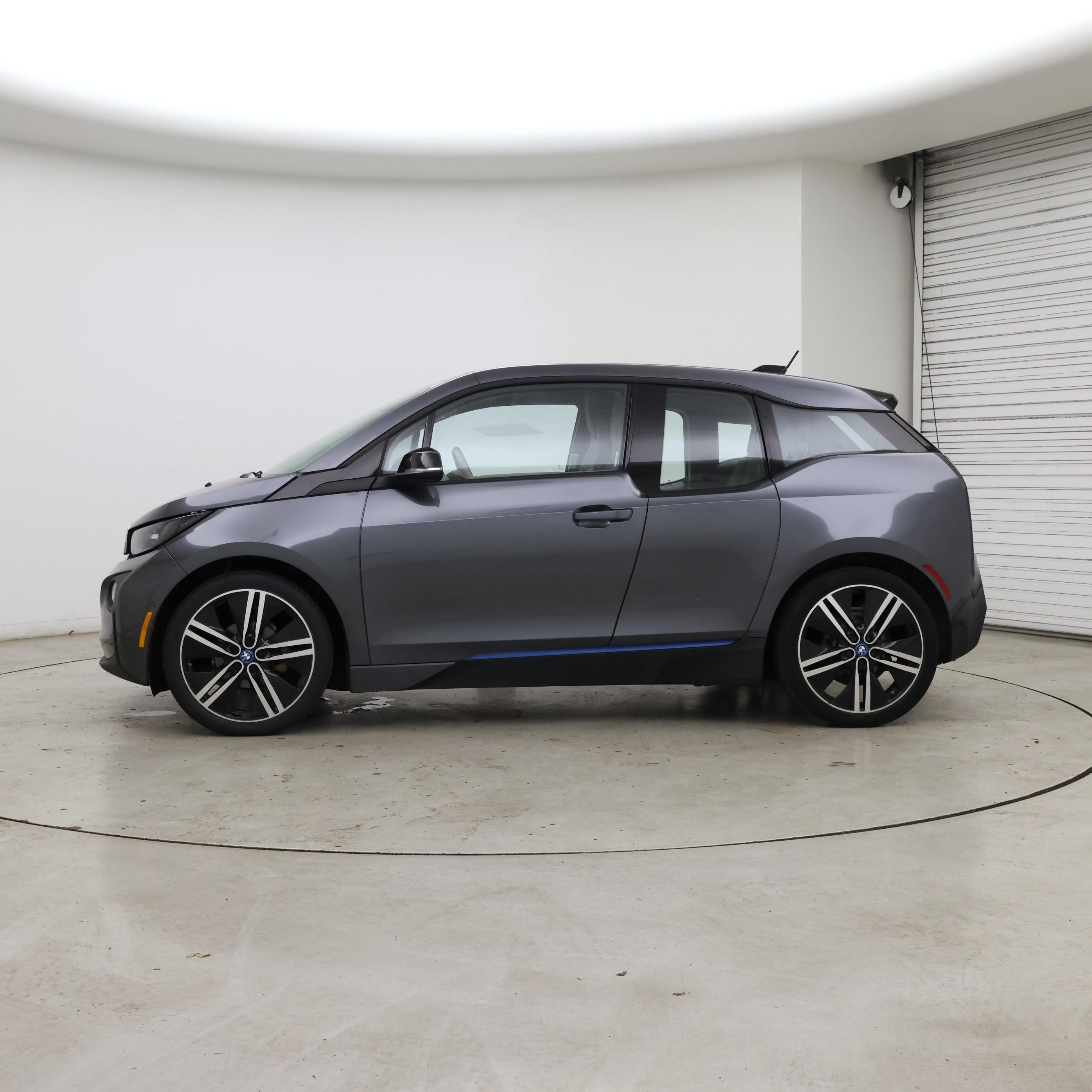 Thumbnail: 2016 BMW i3 - 3