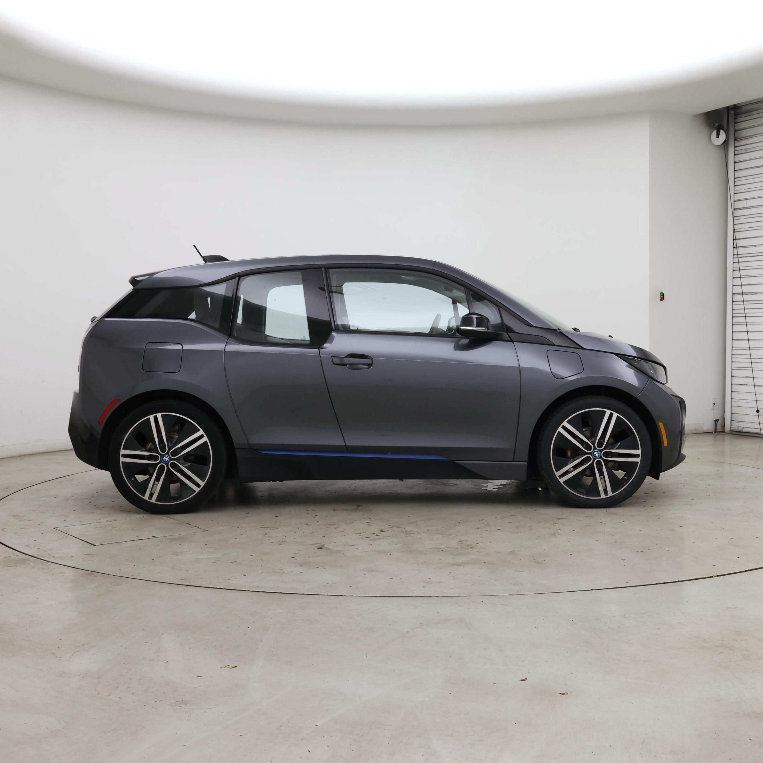 Thumbnail: 2016 BMW i3 - 7