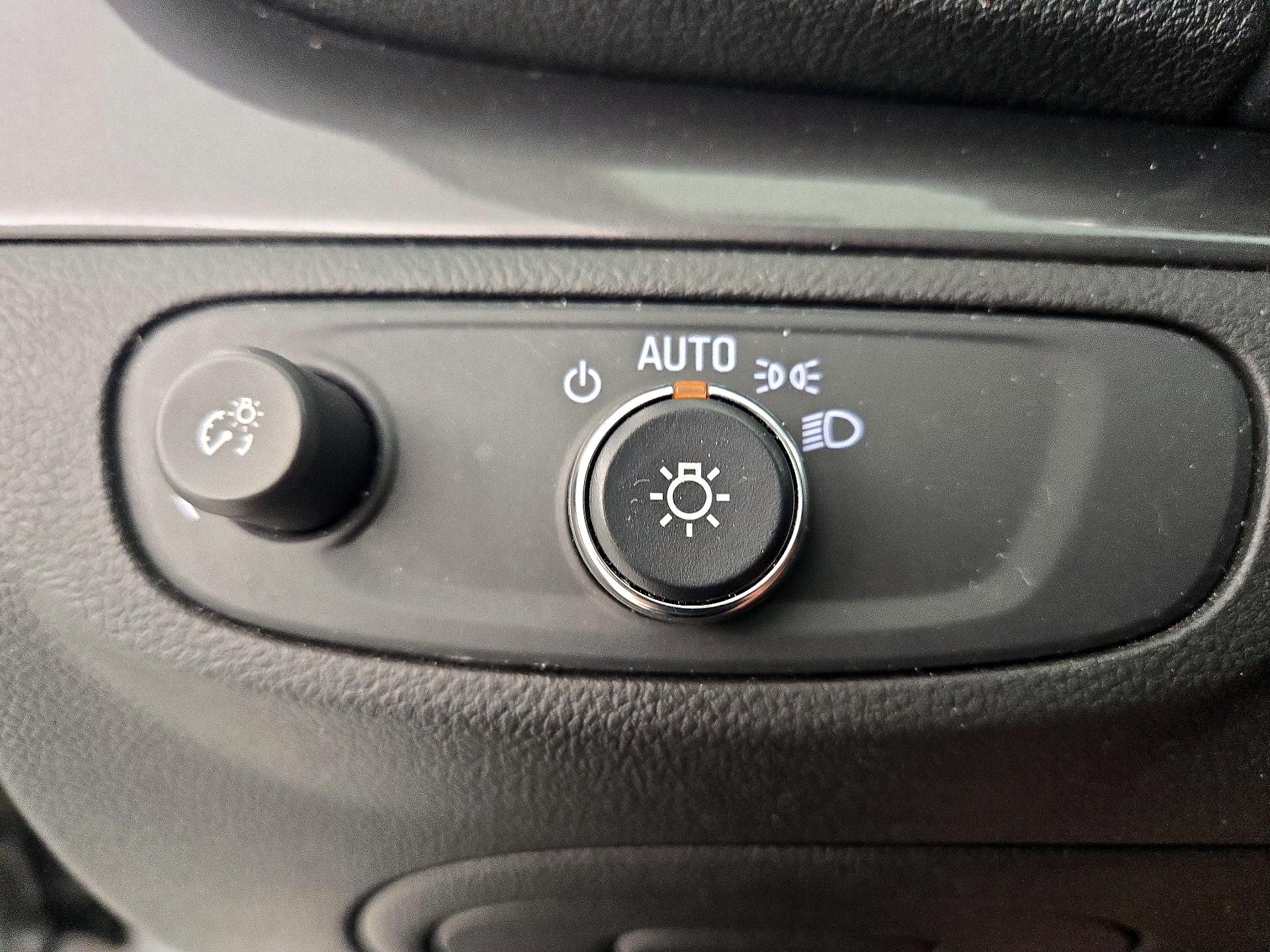 Thumbnail: 2019 Buick Encore - 13
