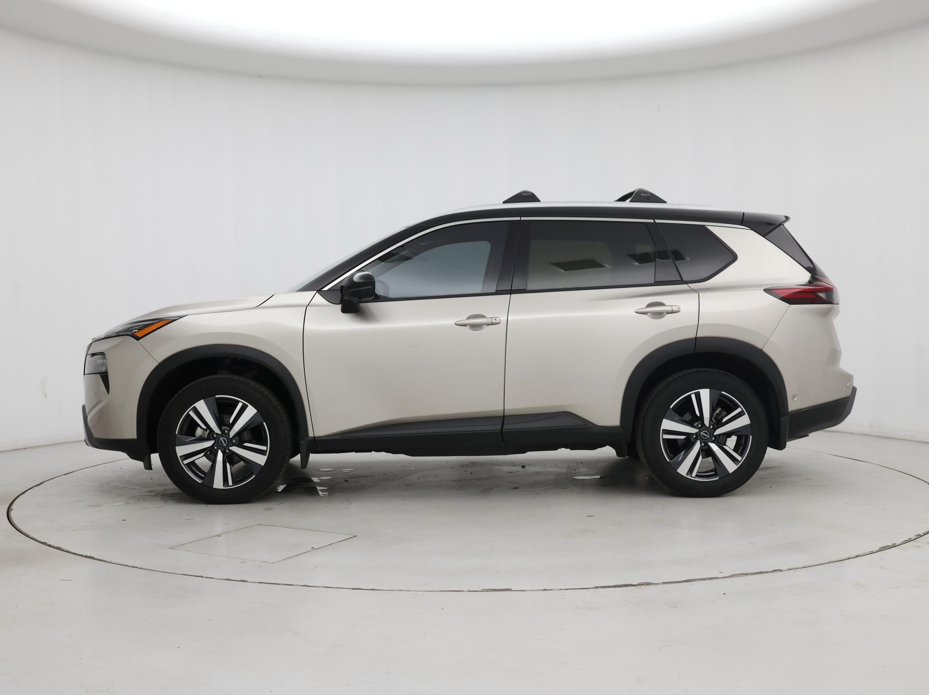 Thumbnail: 2024 Nissan Rogue - 3