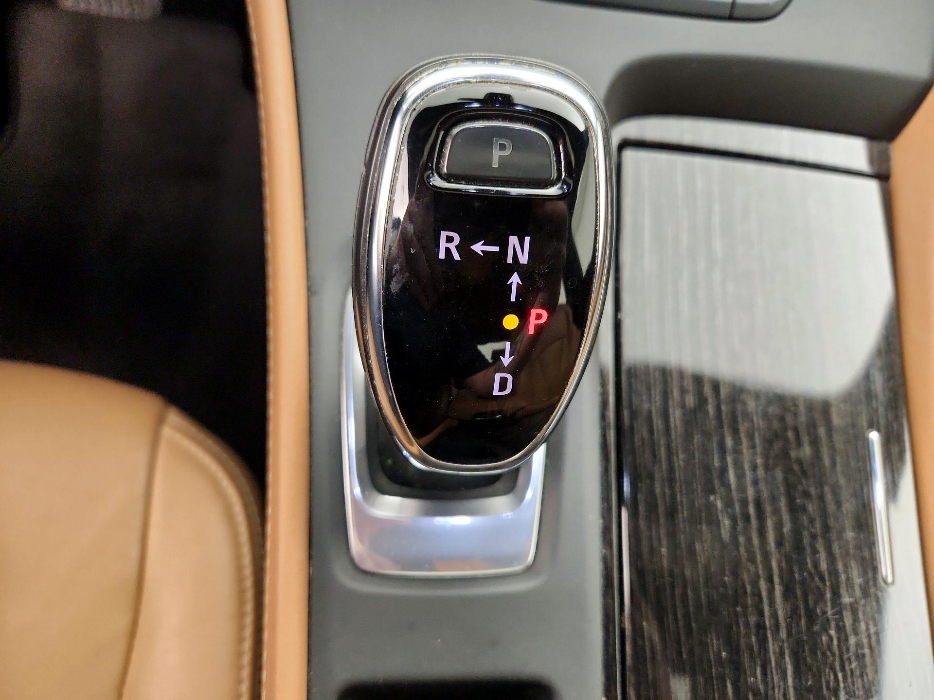 Thumbnail: 2017 Buick LaCrosse - 17